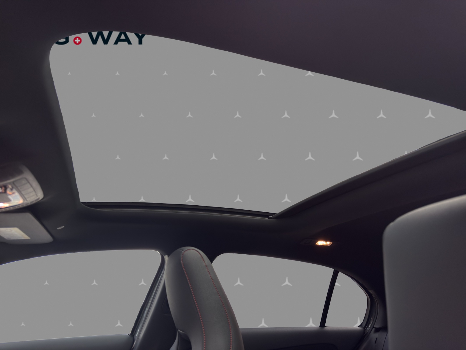MERCEDES-BENZ A 250 e with EQ - AMG / DISTRONIC / 360 Grad Kamera / Panorama-Dach-image-9