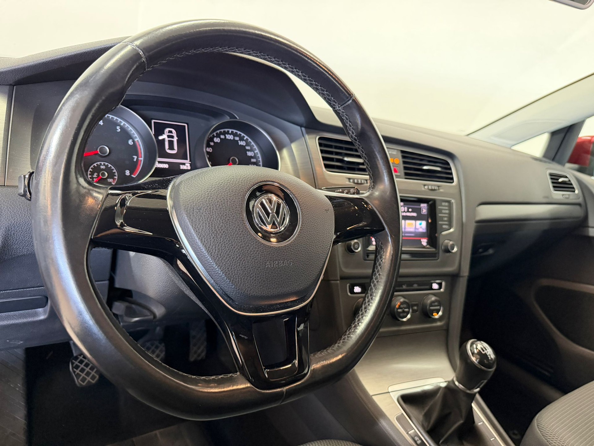 VW Golf 1.2 TSI Comfortline-image-5