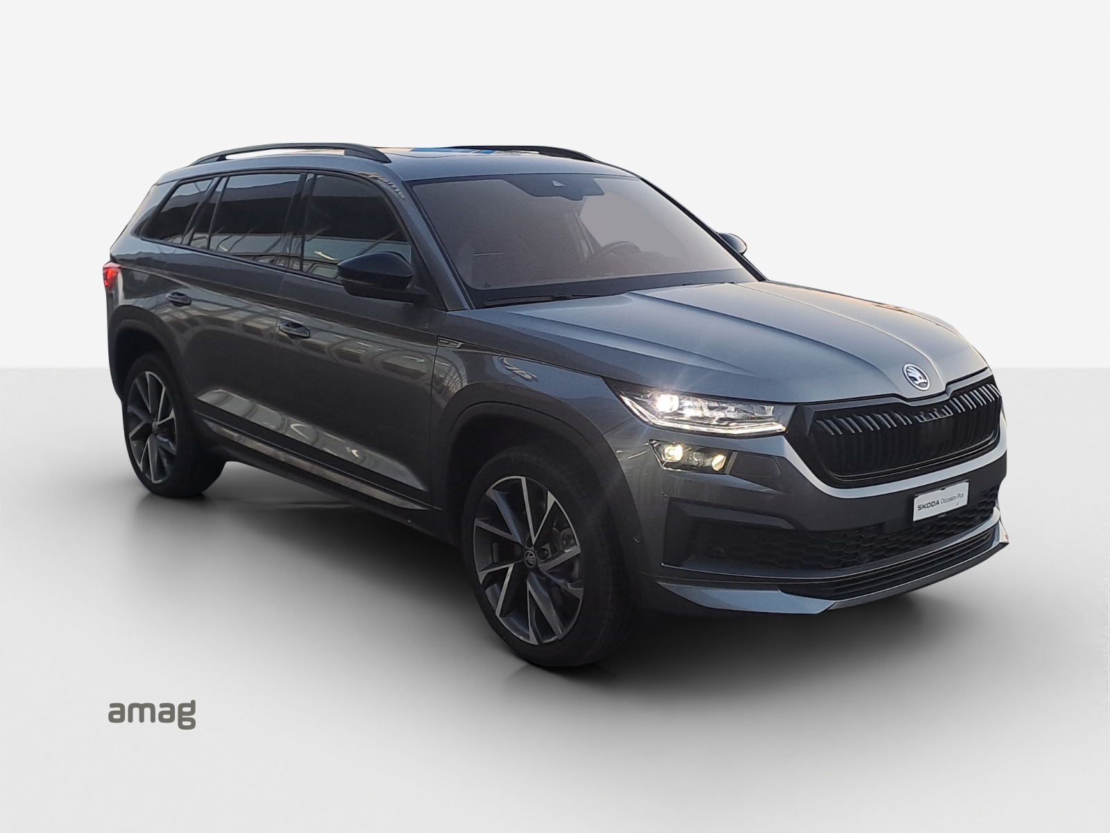 SKODA Kodiaq 2.0 TSI 4x4 SportLine-image-5