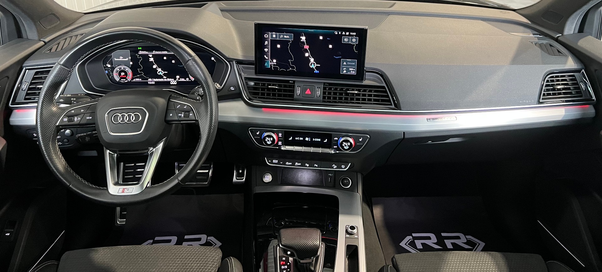 AUDI Q5 Sportback 40 TDI S line quattro S-tronic-image-8