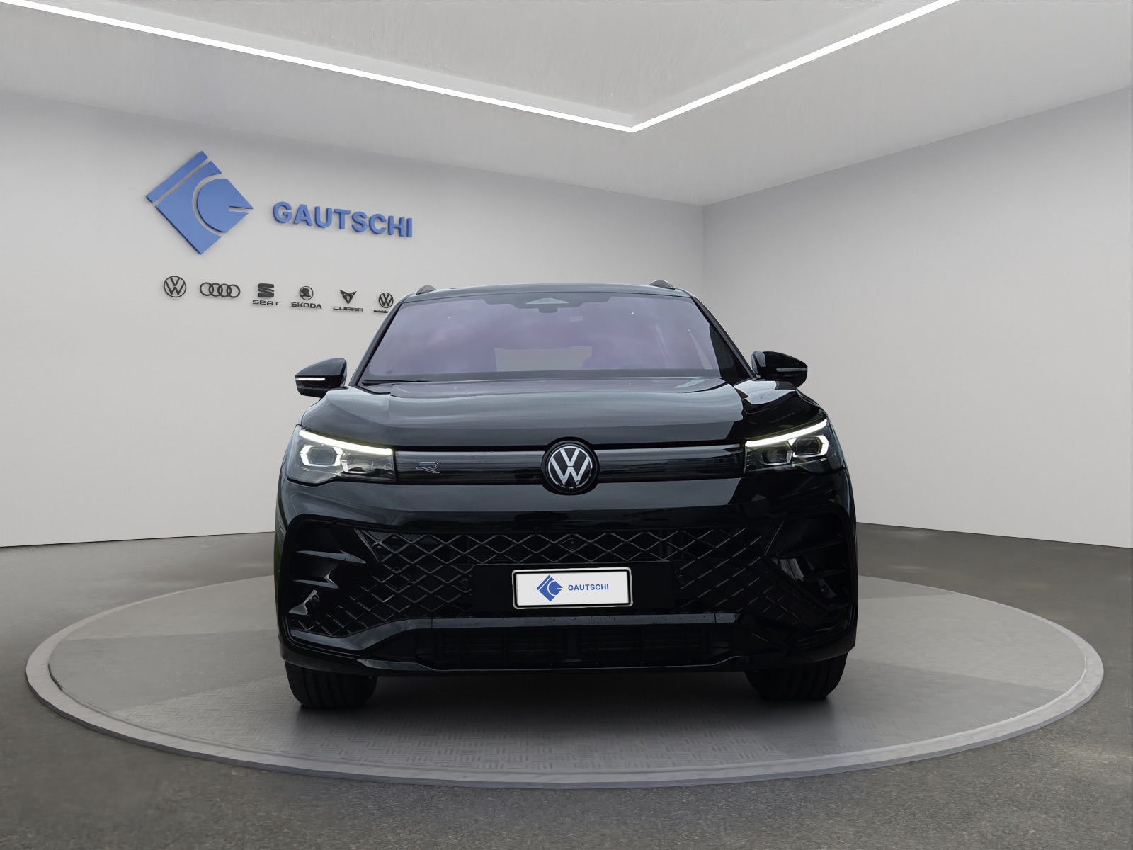 VW Tiguan 2.0 TDI SCR R-Line 4Motion DSG-image-4