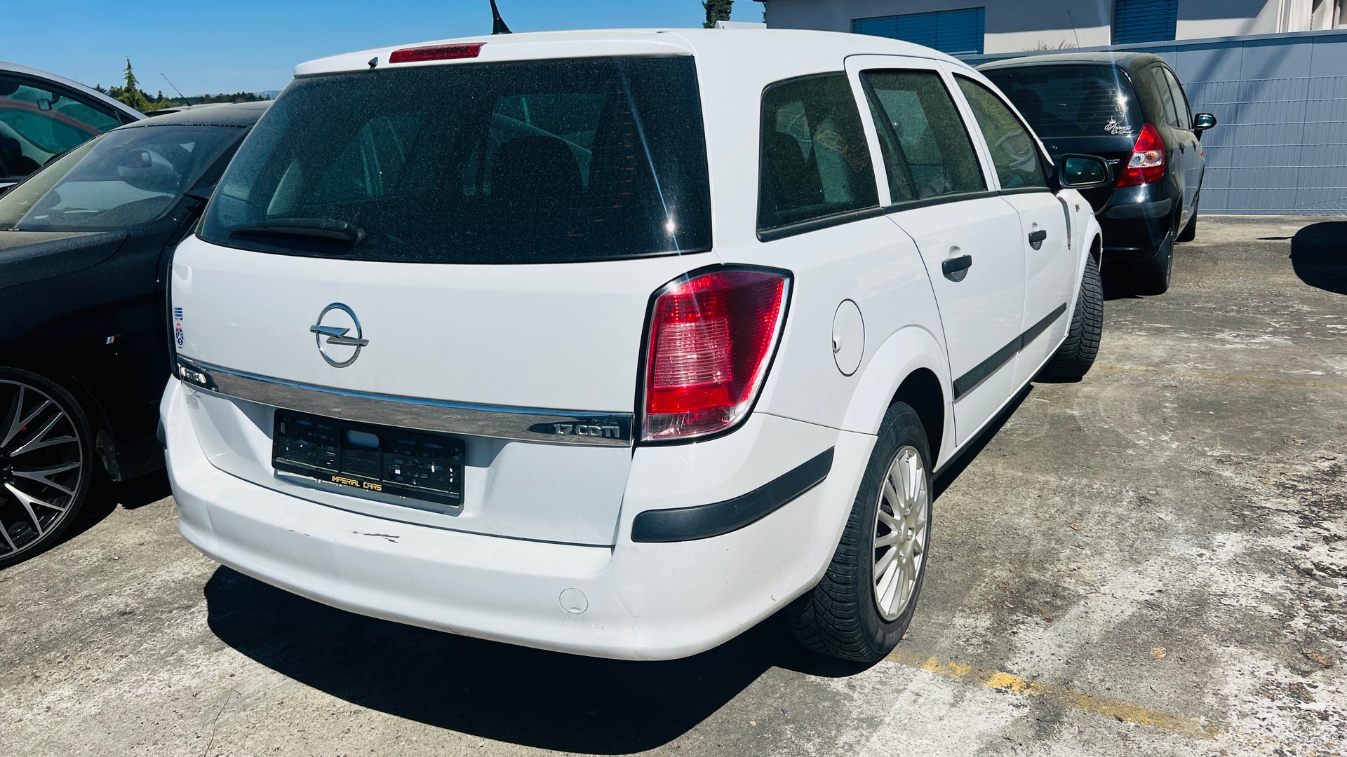 OPEL Astra Caravan 1.7 CDTi Elegance-image-4