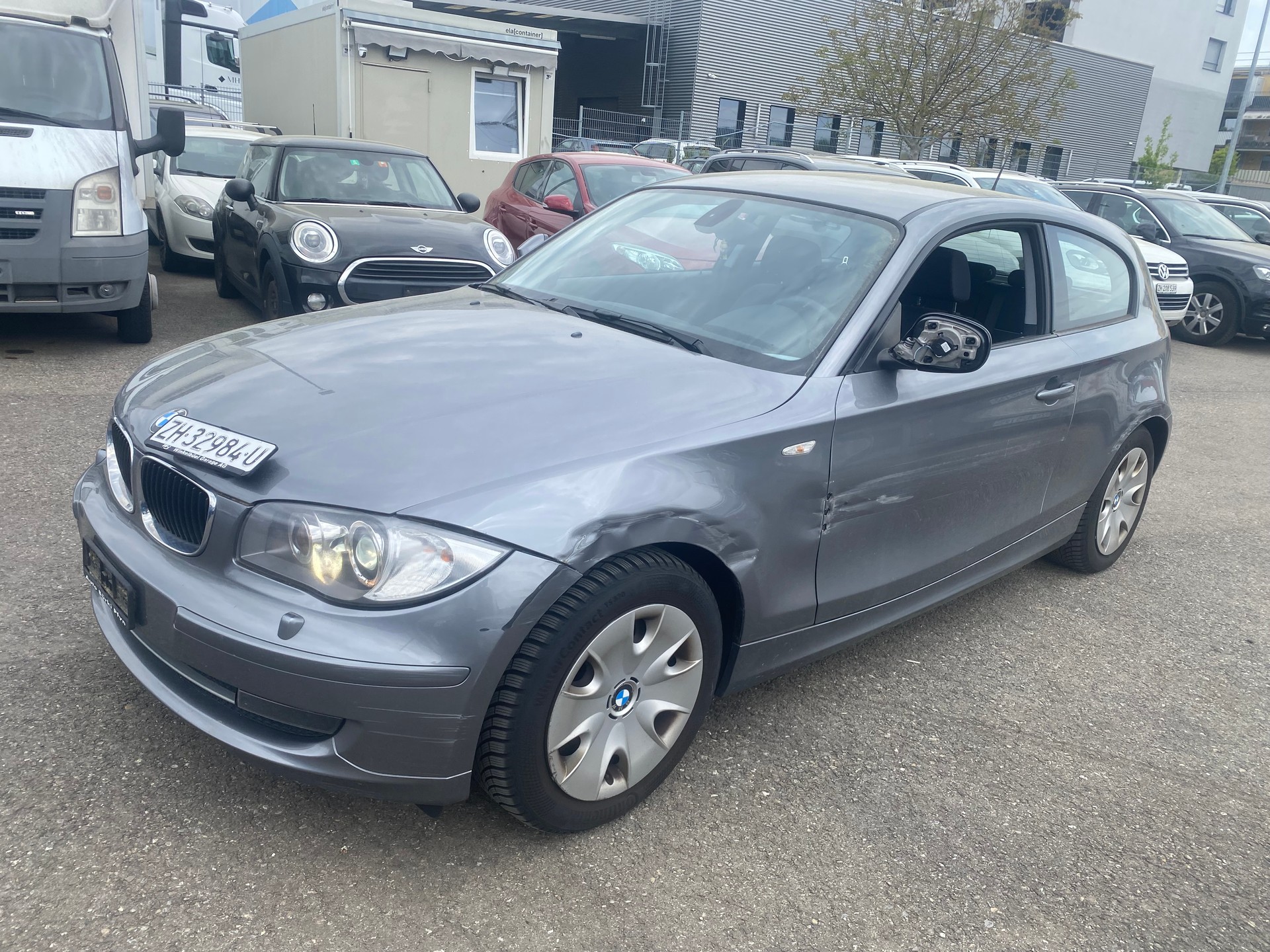 BMW 116i-image-2