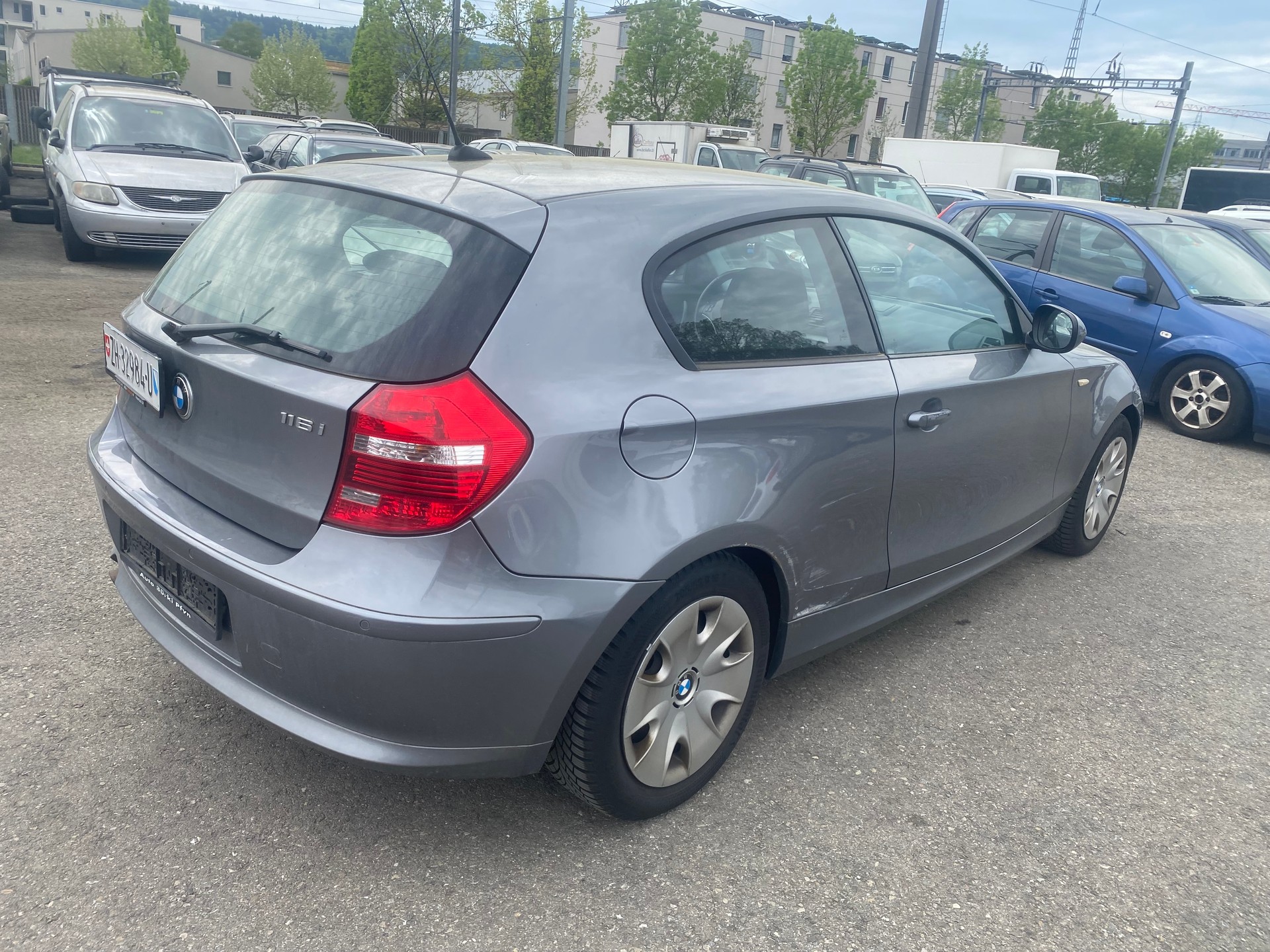 BMW 116i-image-6