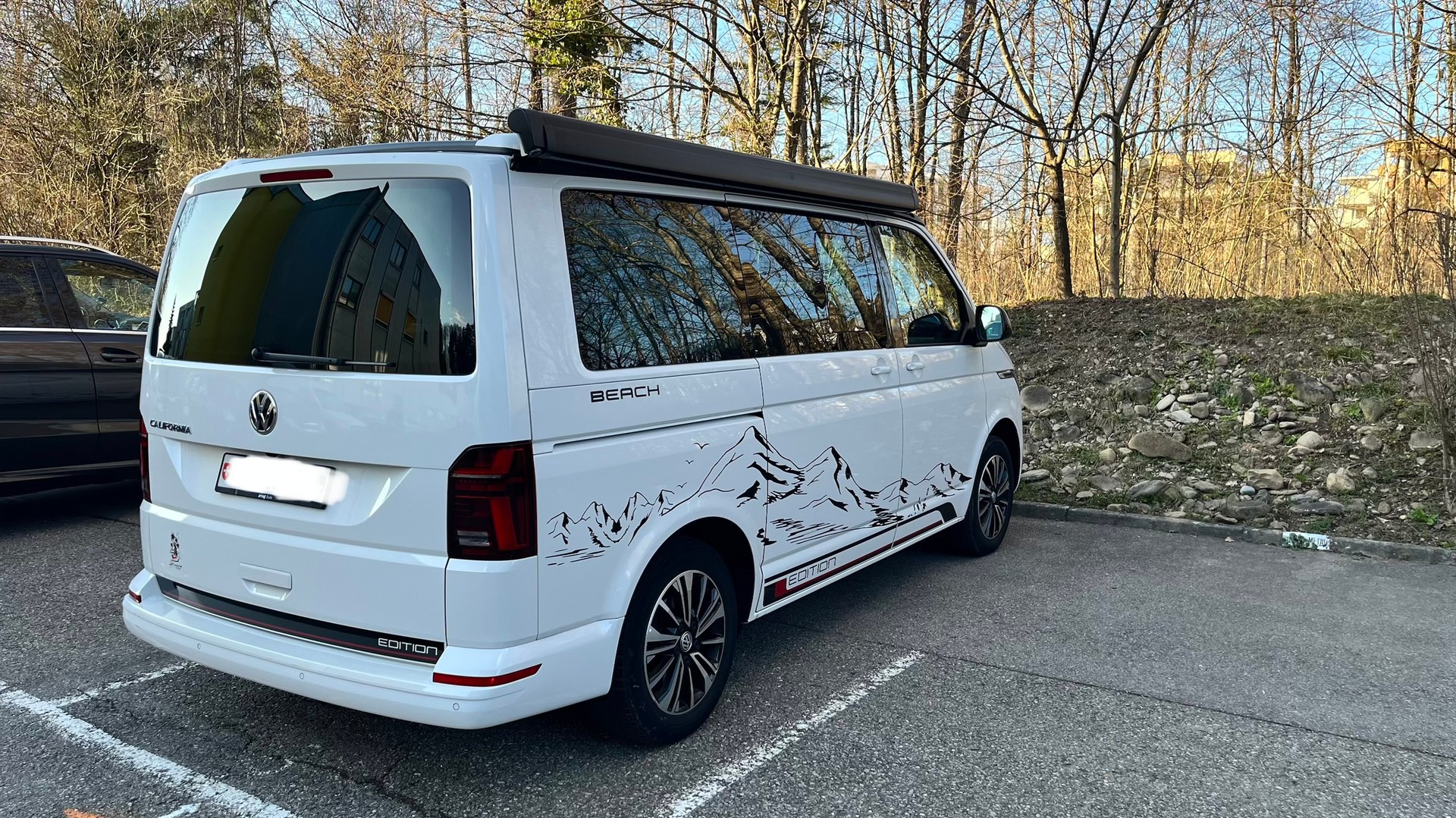 VW T6.1 California 2.0 TDI Beach Edition DSG-image-4