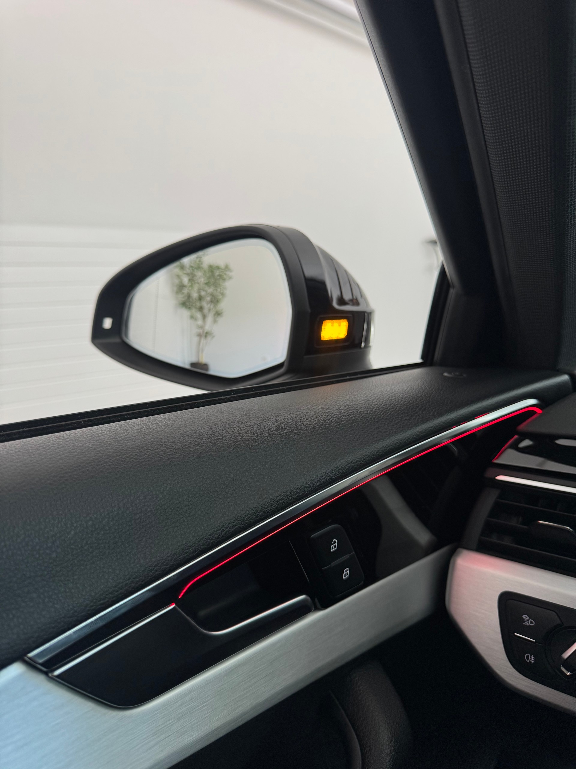 AUDI A4 Avant 40 TDI *Sport*S line*quattro S-tronic*CH-Fahrzeug*Frisch MFK*-image-24