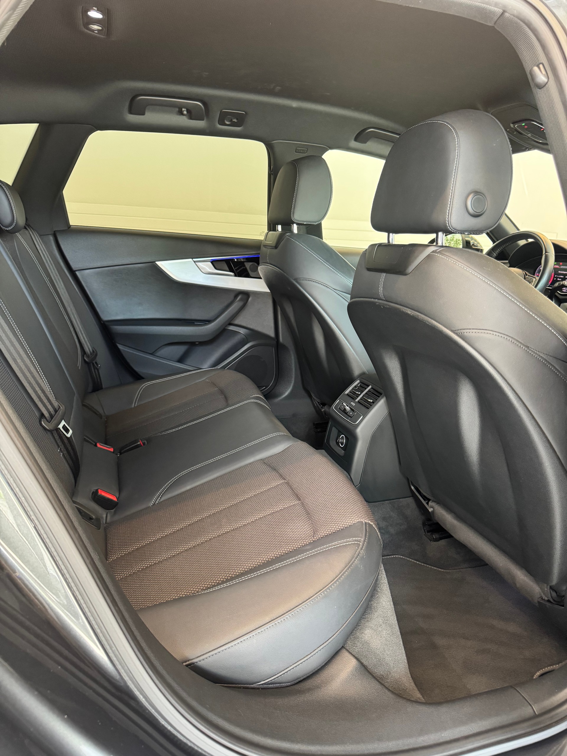 AUDI A4 Avant 40 TDI *Sport*S line*quattro S-tronic*CH-Fahrzeug*Frisch MFK*-image-12