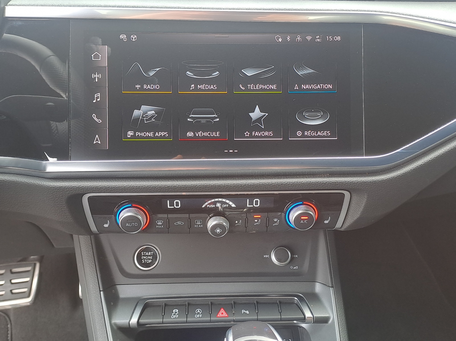 AUDI Q3 Sportback 40 TFSI S line quattro S-tronic-image-10