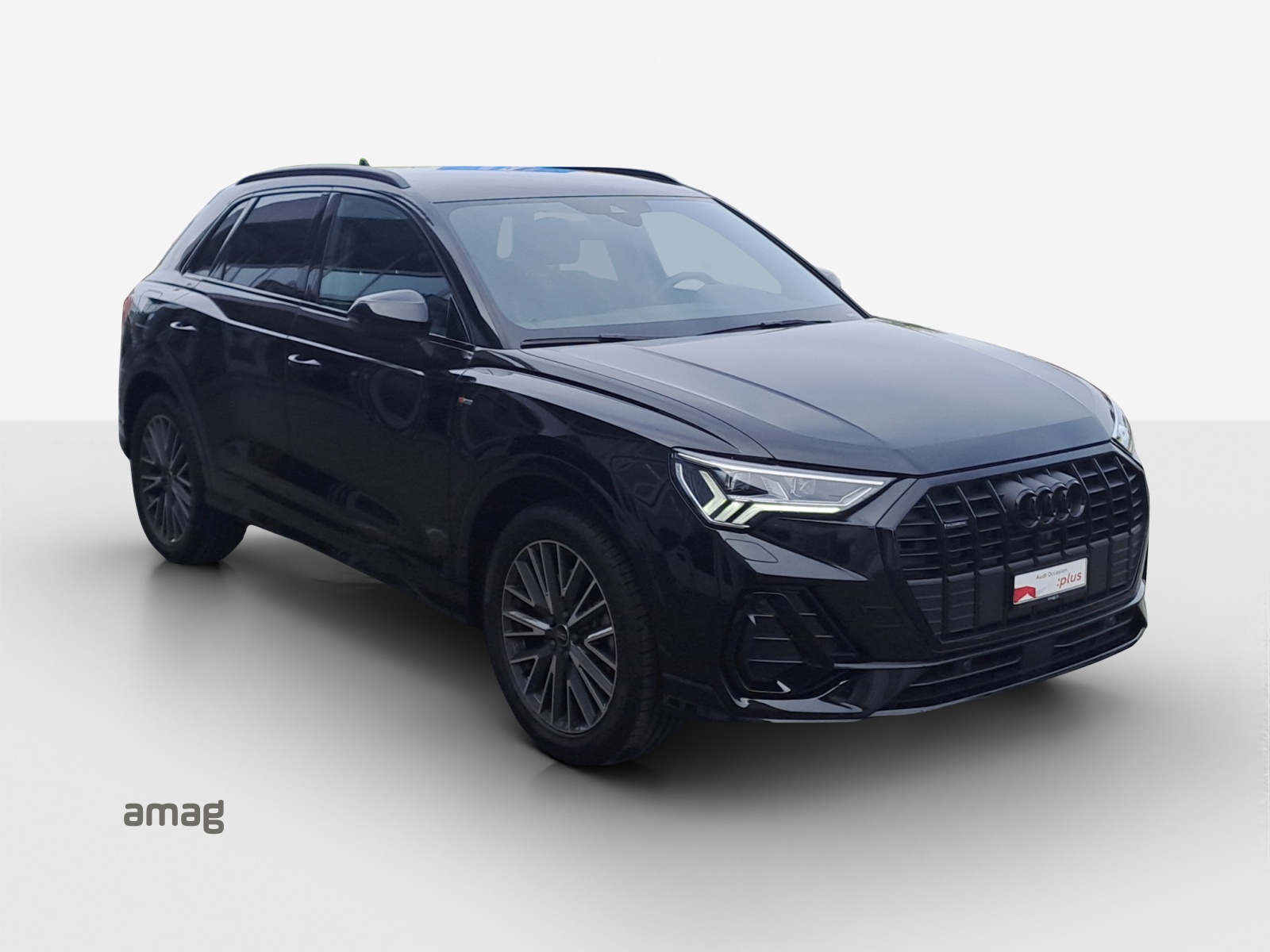 AUDI Q3 Sportback 40 TFSI S line quattro S-tronic-image-5