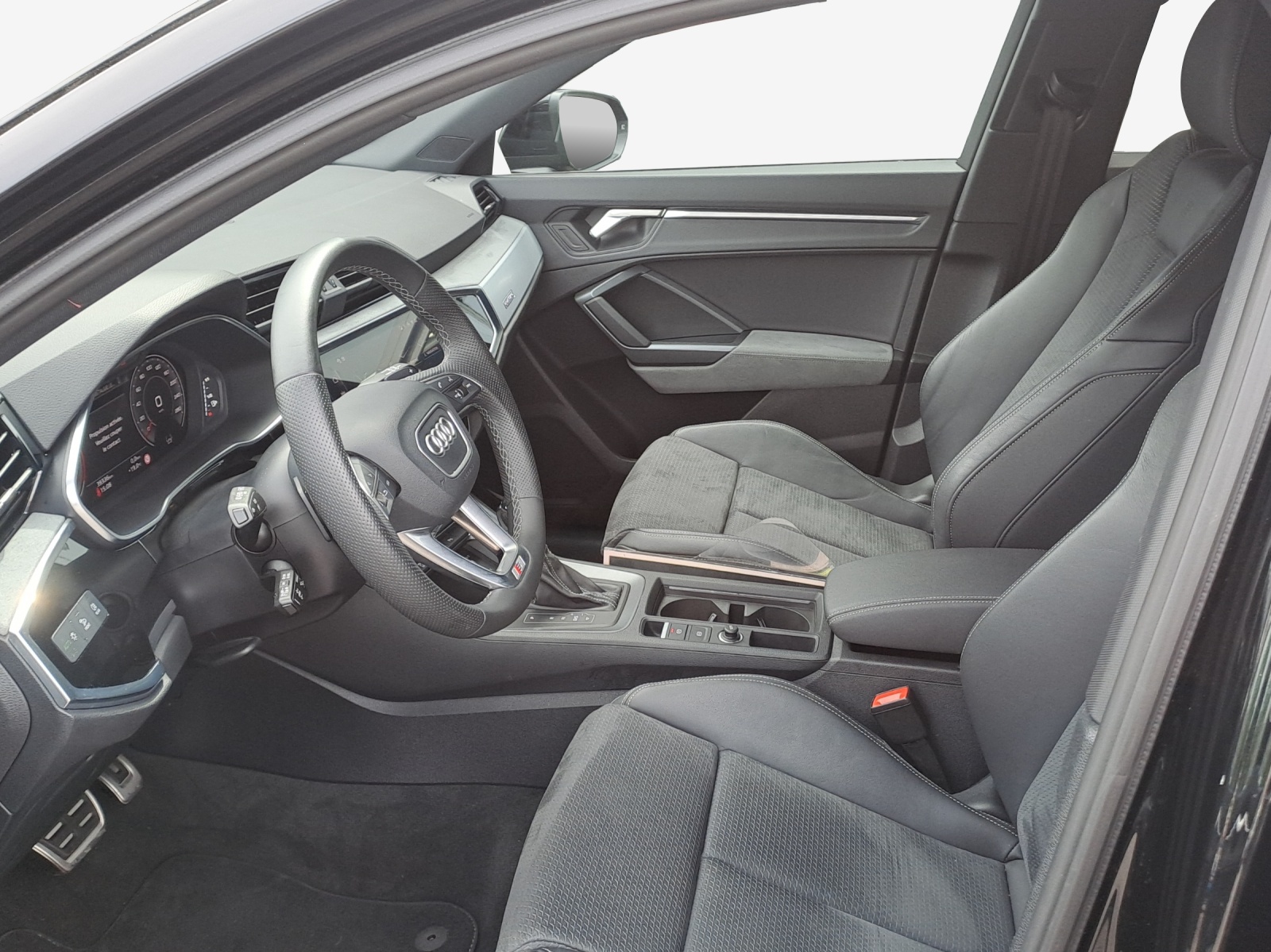 AUDI Q3 Sportback 40 TFSI S line quattro S-tronic-image-7