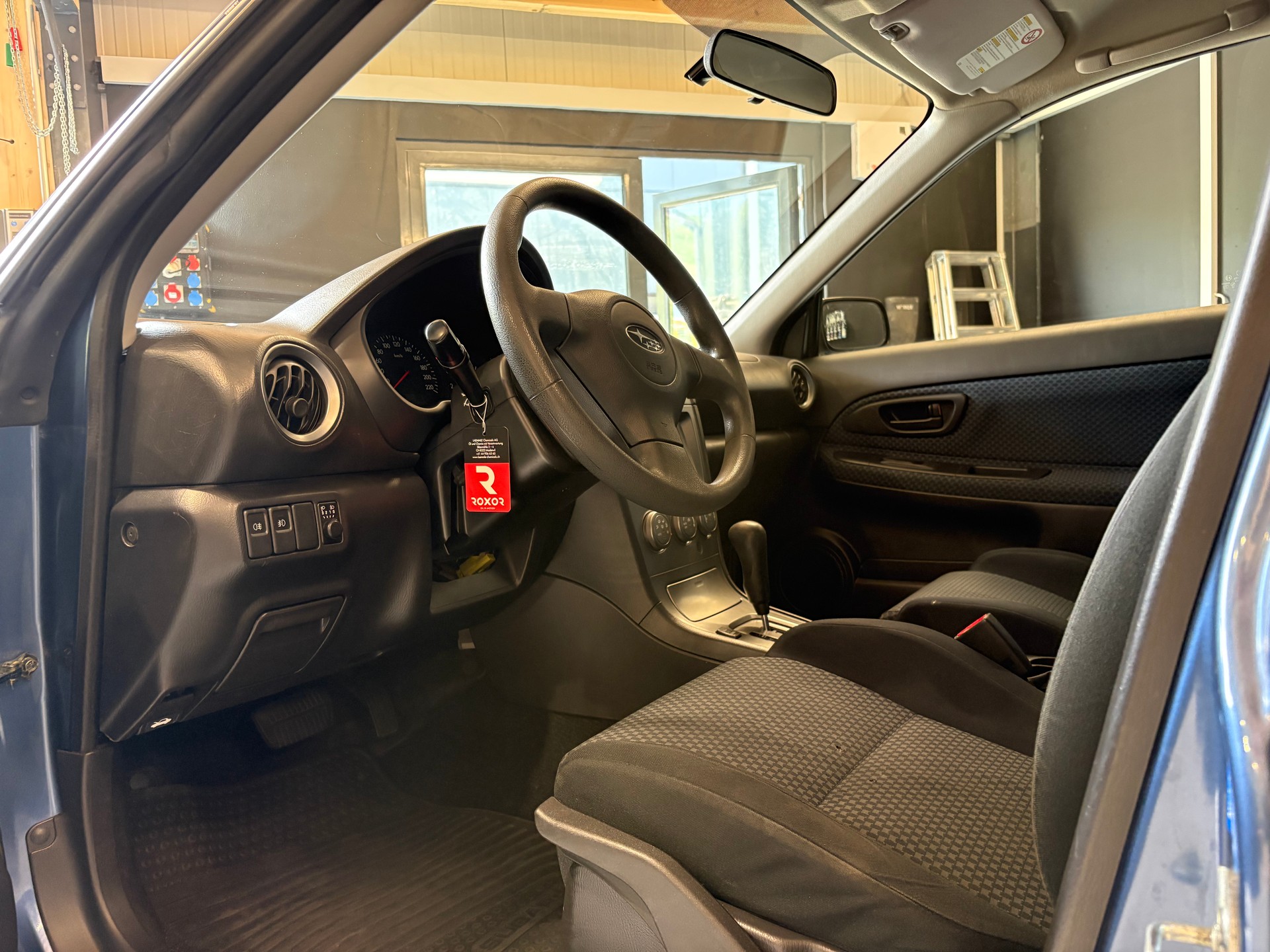 SUBARU Impreza 1.5R Swiss Pique-As Automatic-image-6