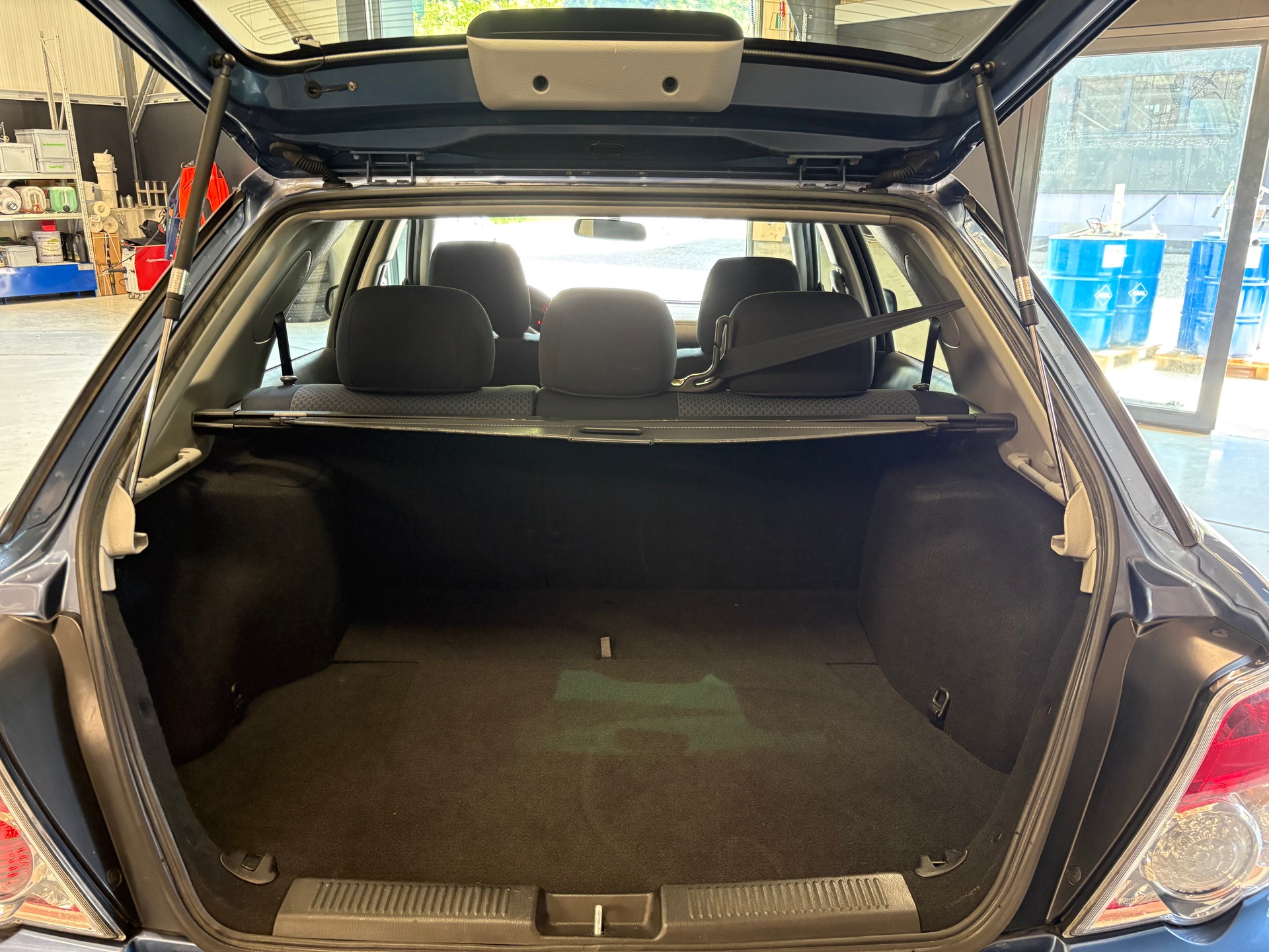 SUBARU Impreza 1.5R Swiss Pique-As Automatic-image-10