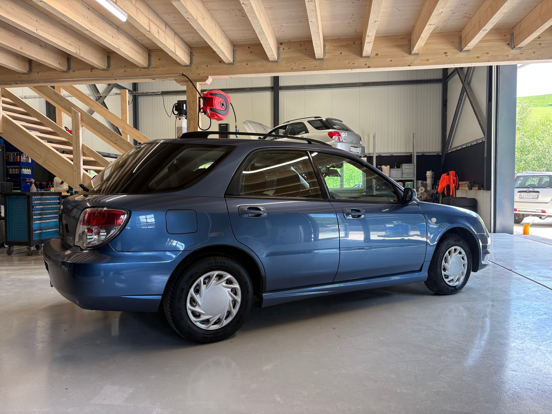 SUBARU Impreza 1.5R Swiss Pique-As Automatic-image-4