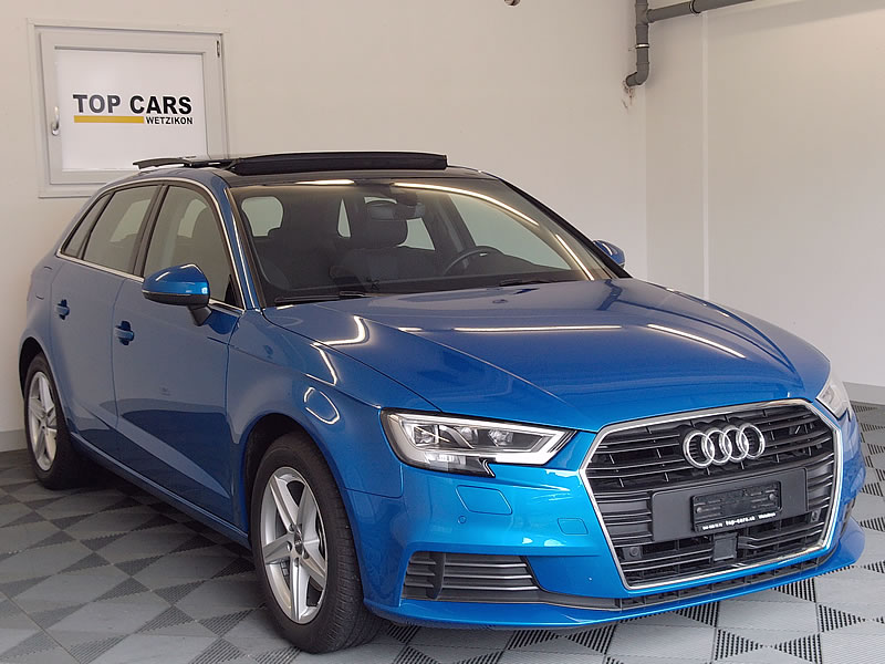 AUDI A3 Sportback 35 TFSI Sport S-tronic-showroom-element-3