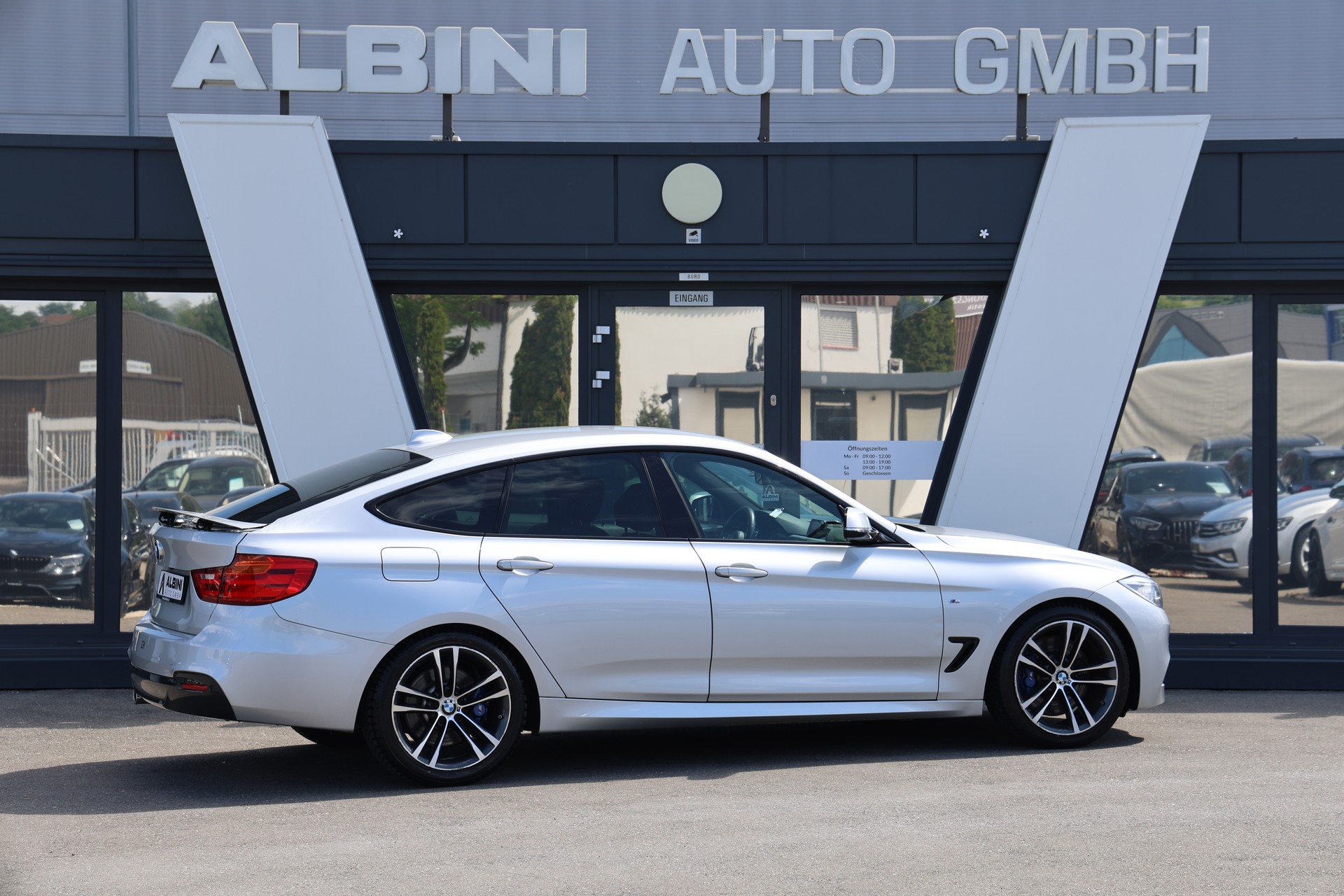 BMW 325d GT-M-Sport Steptronic-image-2
