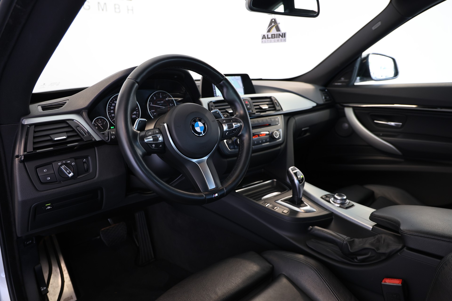 BMW 325d GT-M-Sport Steptronic-image-7
