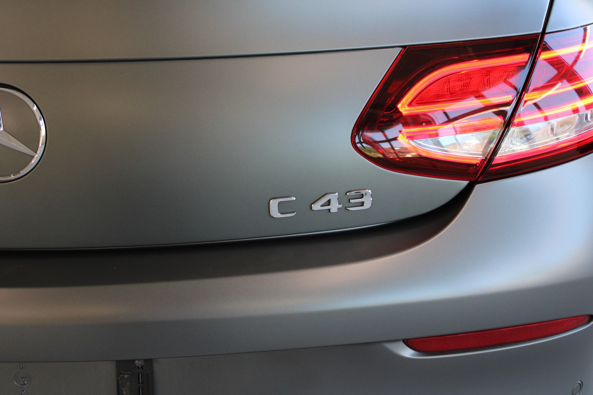 MERCEDES-BENZ C 43 Cabriolet AMG 4Matic 9G-Tronic-image-16