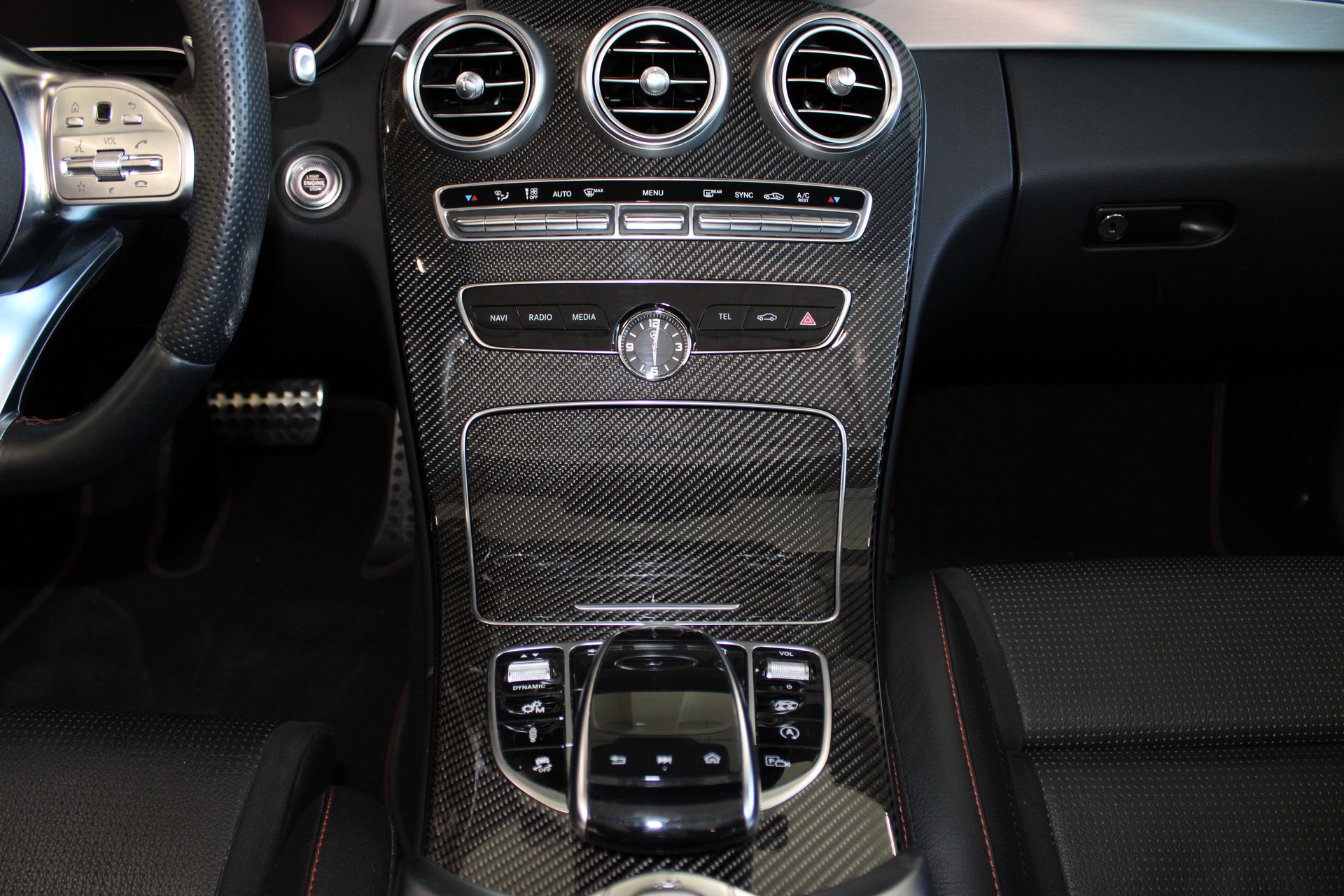 MERCEDES-BENZ C 43 Cabriolet AMG 4Matic 9G-Tronic-image-24