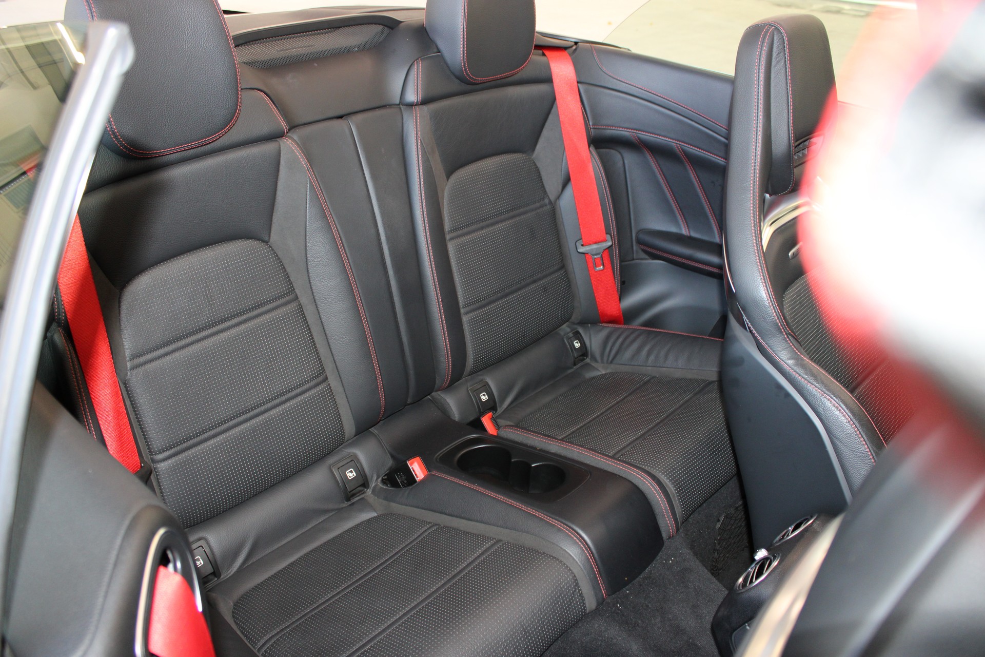 MERCEDES-BENZ C 43 Cabriolet AMG 4Matic 9G-Tronic-image-19