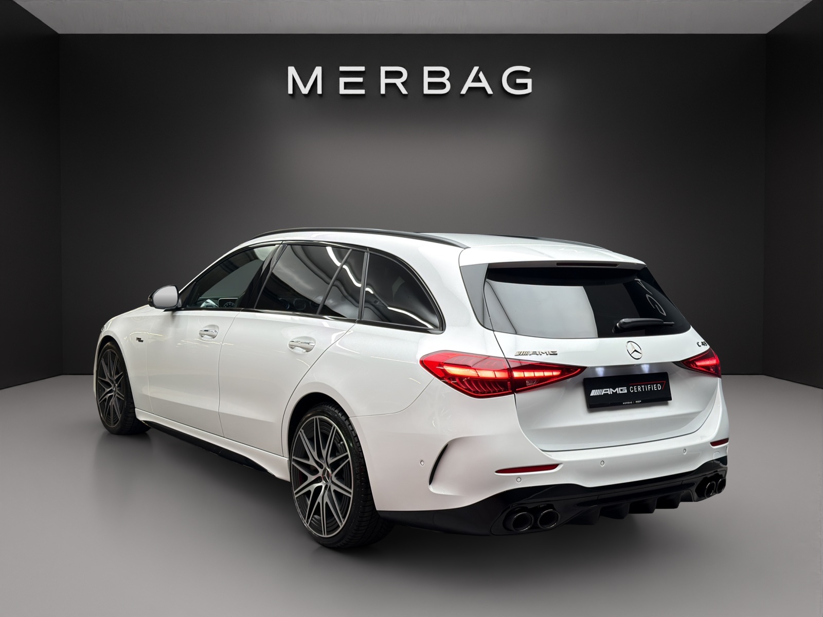MERCEDES-BENZ C 43 AMG T 4M Executive-image-3