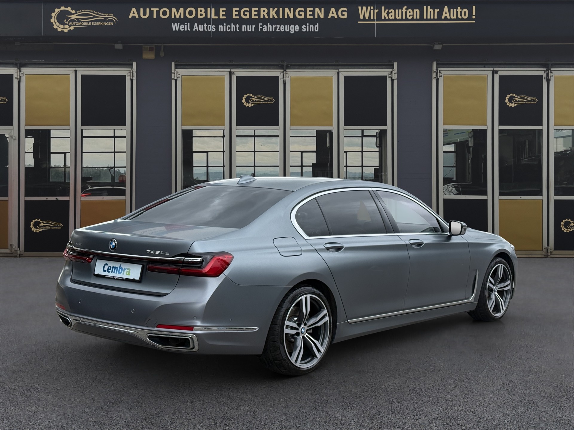 BMW 745Le xDrive Steptronic-image-4