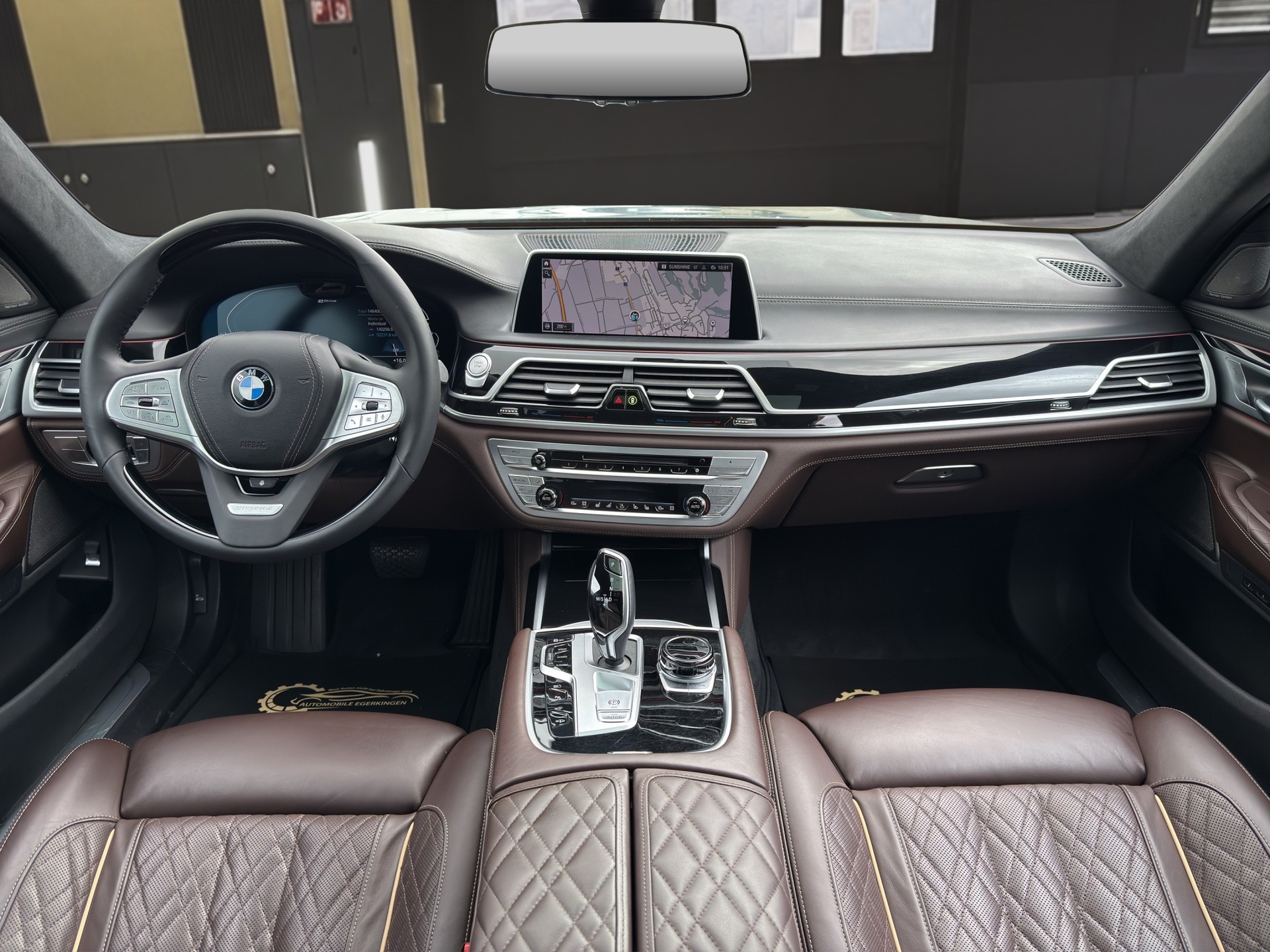 BMW 745Le xDrive Steptronic-image-10