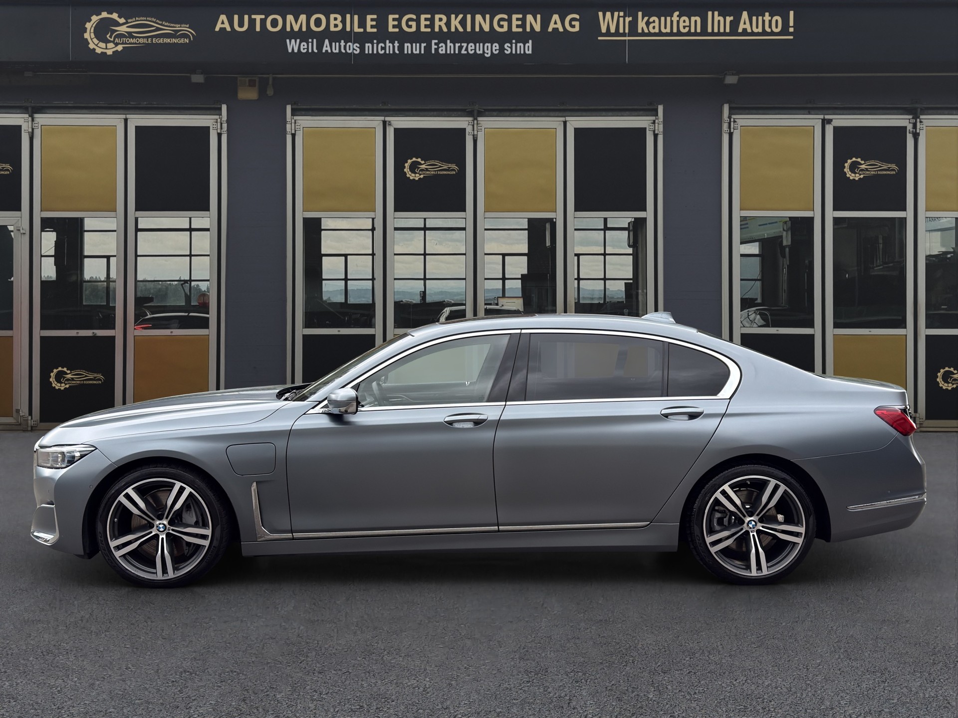 BMW 745Le xDrive Steptronic-image-7