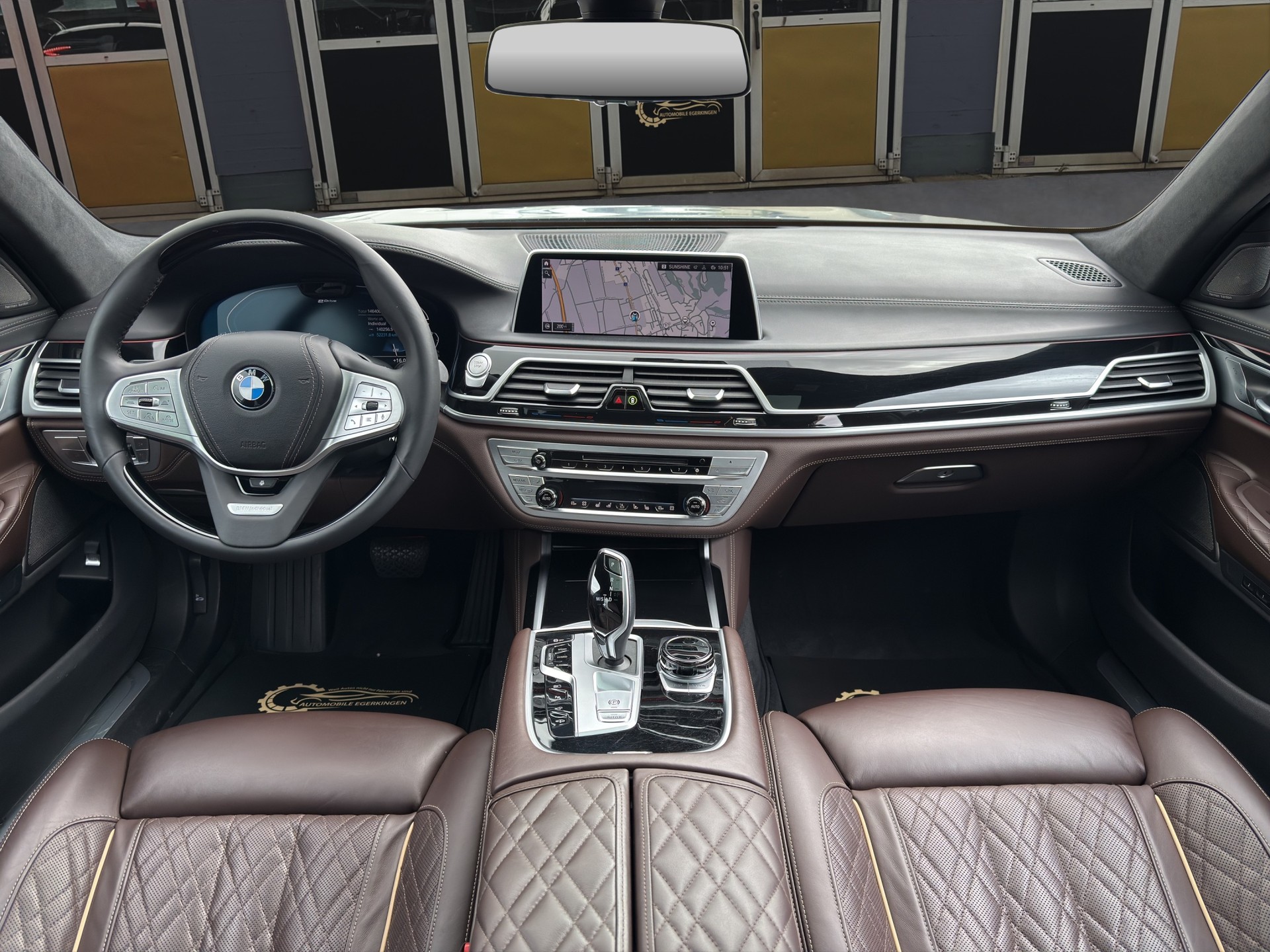 BMW 745Le xDrive Steptronic-image-11