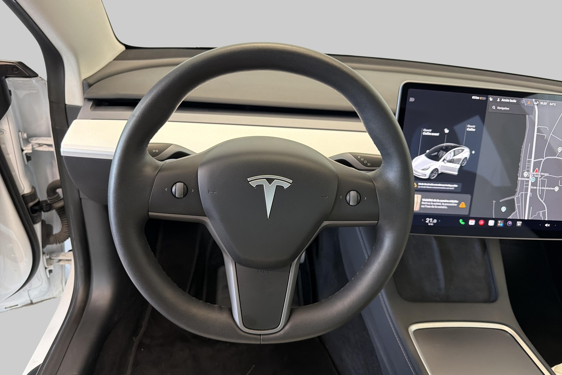 TESLA Model 3 Long Range Dual Motor AWD-image-9