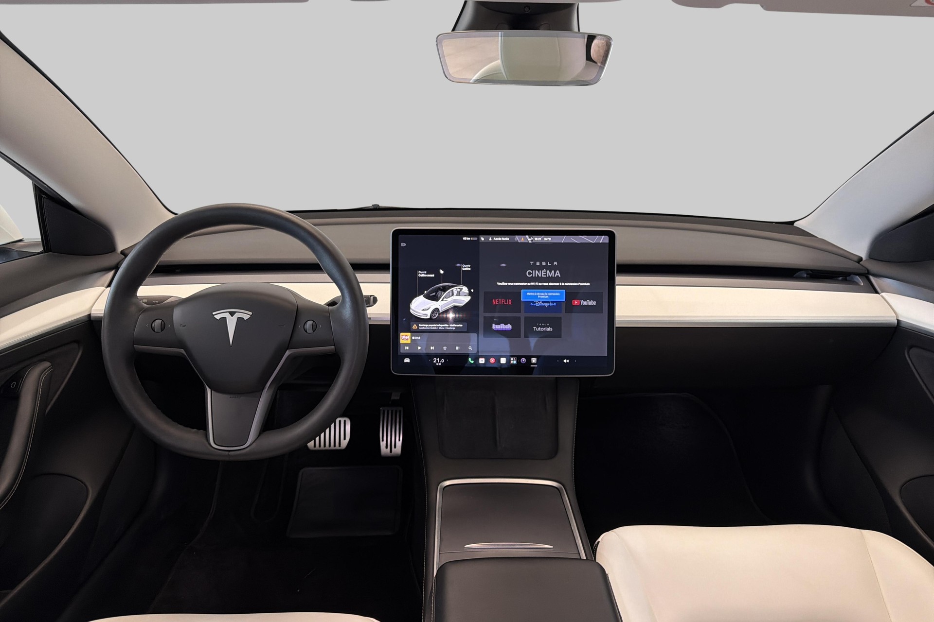 TESLA Model 3 Long Range Dual Motor AWD-image-16