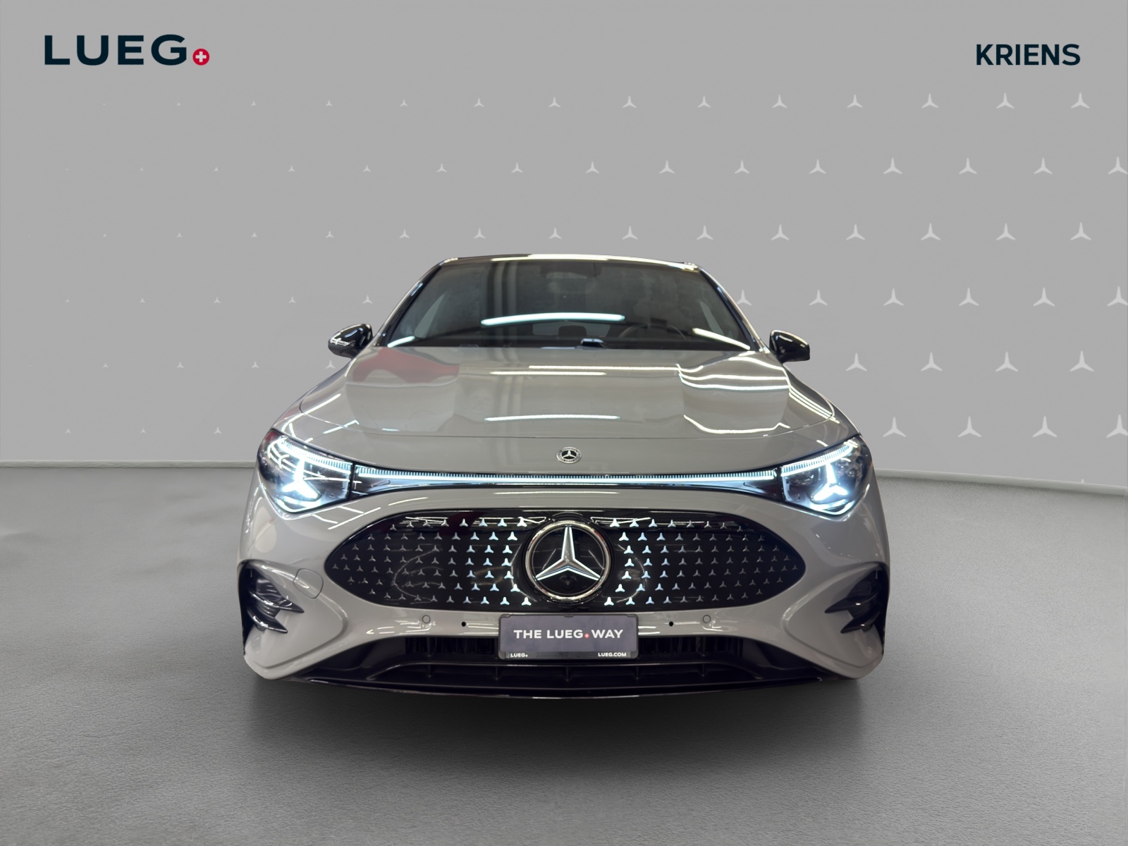 MERCEDES-BENZ CLA 350 4M - 85 kWh - EQ - AMG / DISTRONIC / 360 Grad Kamera / Panorama-Dach-image-5