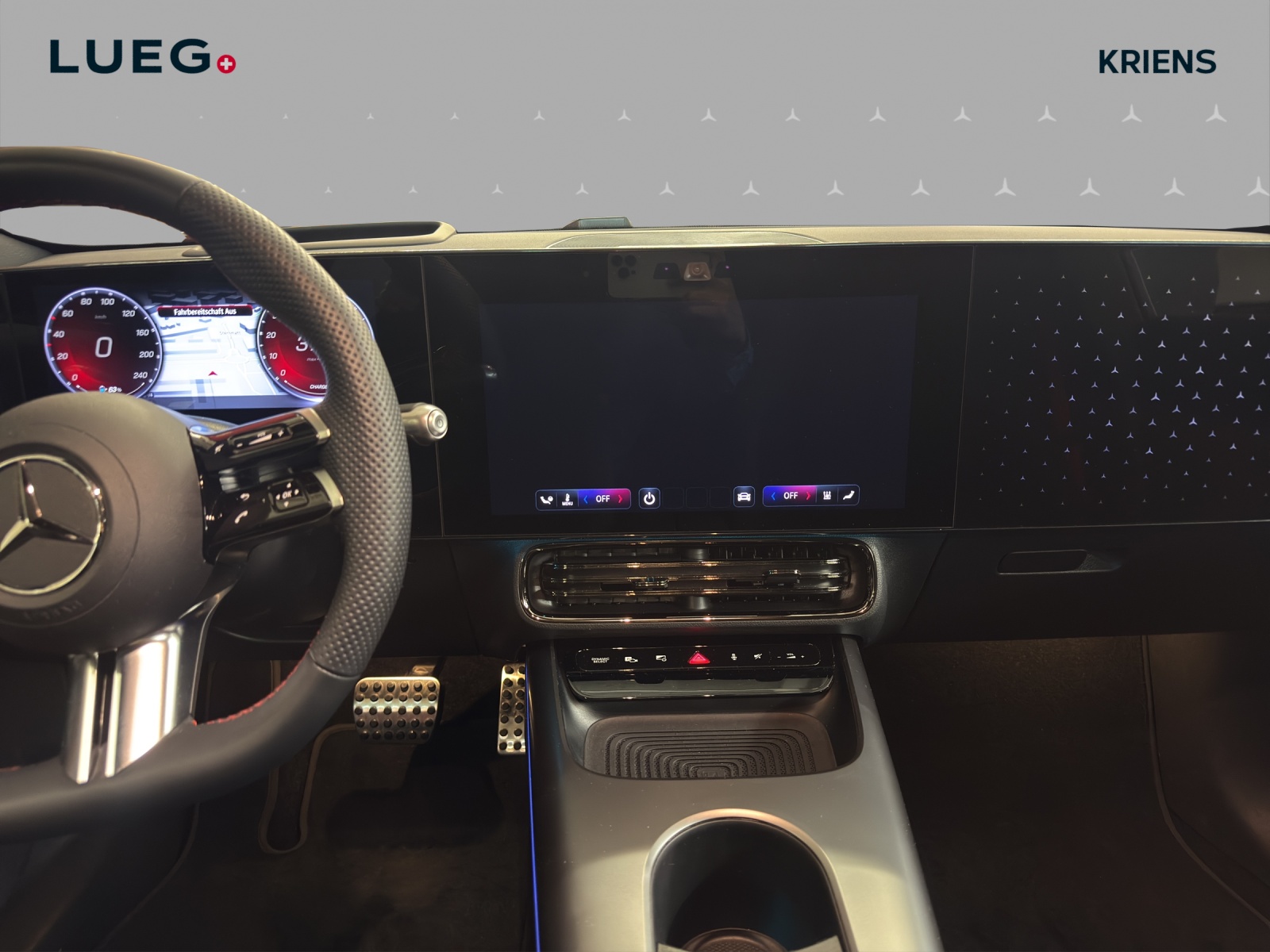 MERCEDES-BENZ CLA 350 4M - 85 kWh - EQ - AMG / DISTRONIC / 360 Grad Kamera / Panorama-Dach-image-11
