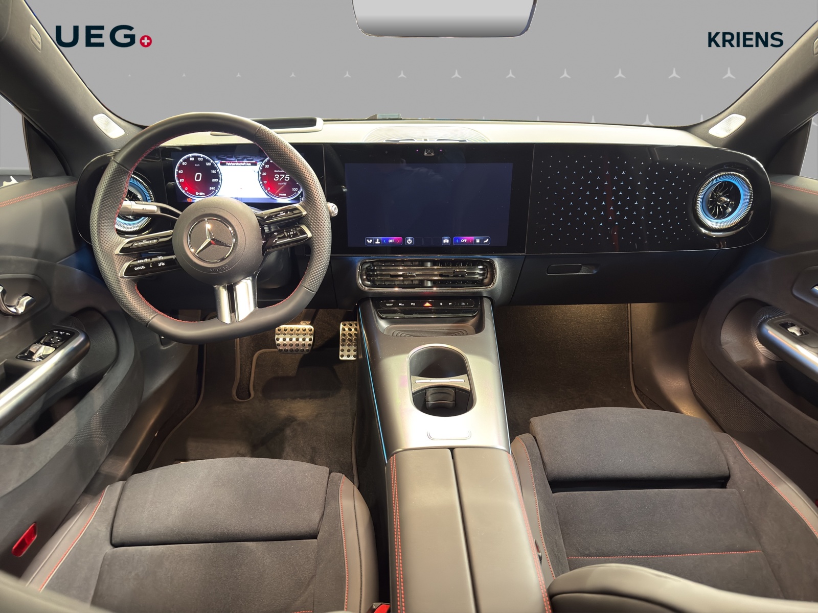 MERCEDES-BENZ CLA 350 4M - 85 kWh - EQ - AMG / DISTRONIC / 360 Grad Kamera / Panorama-Dach-image-10