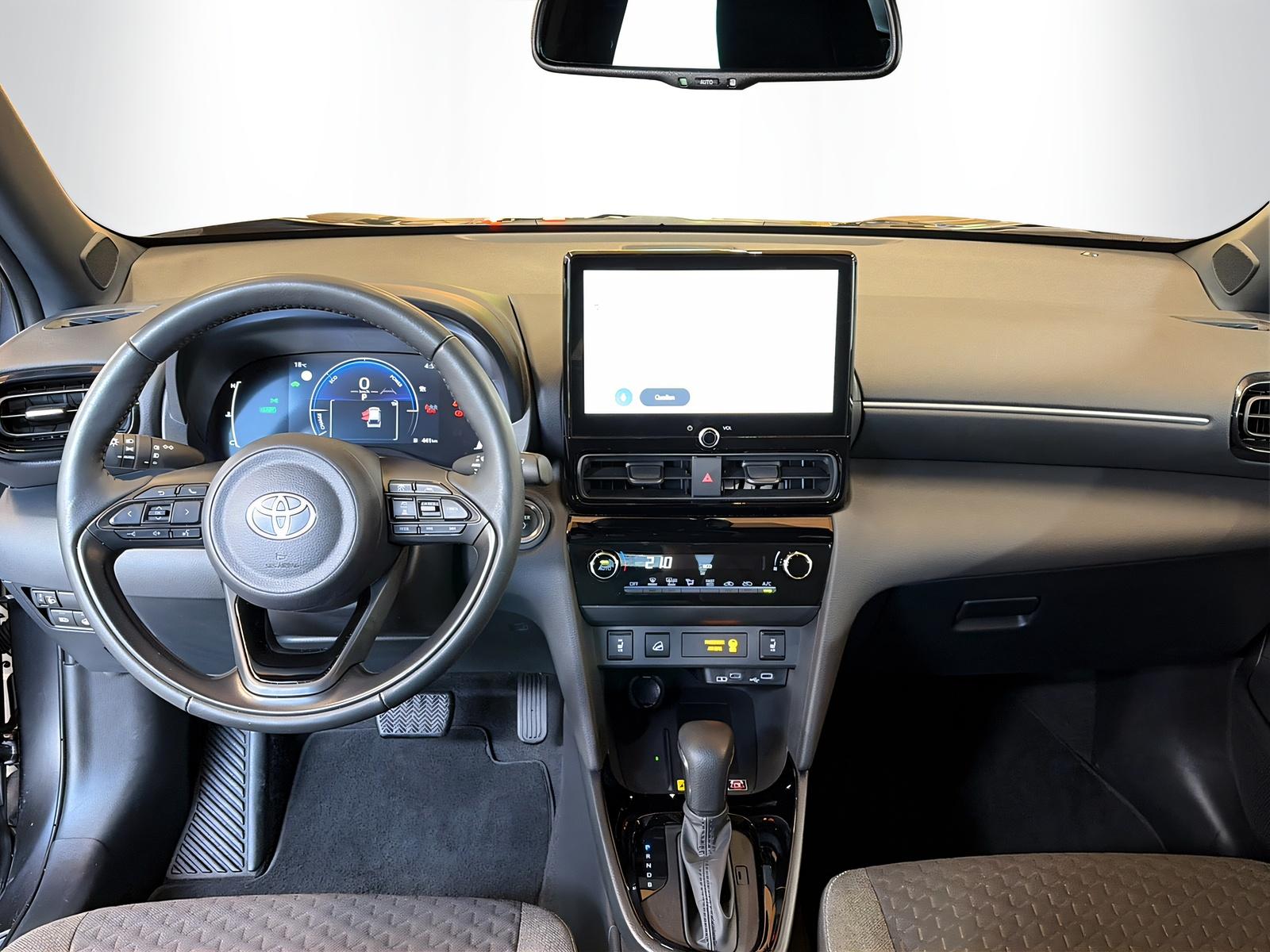 TOYOTA Yaris Cross 1.5 VVT-i HSD Trend AWD-i-image-7