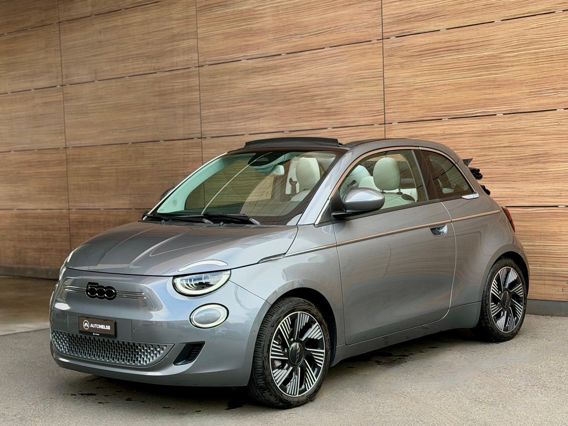 FIAT 500 C electric 87 kW La Prima-image-0