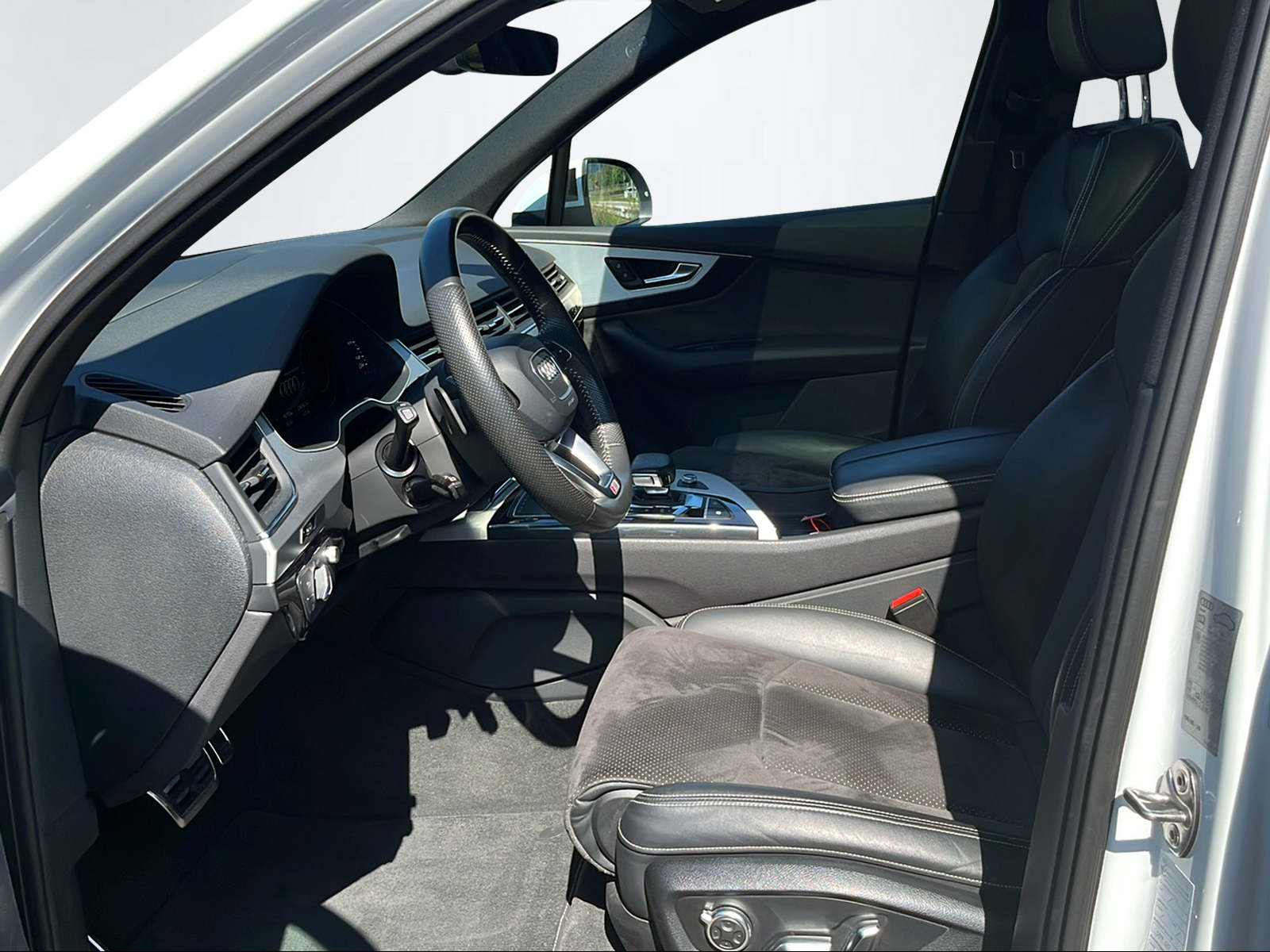 AUDI Q7 3.0 V6 TDI 272 quattro T-Tronic-image-7