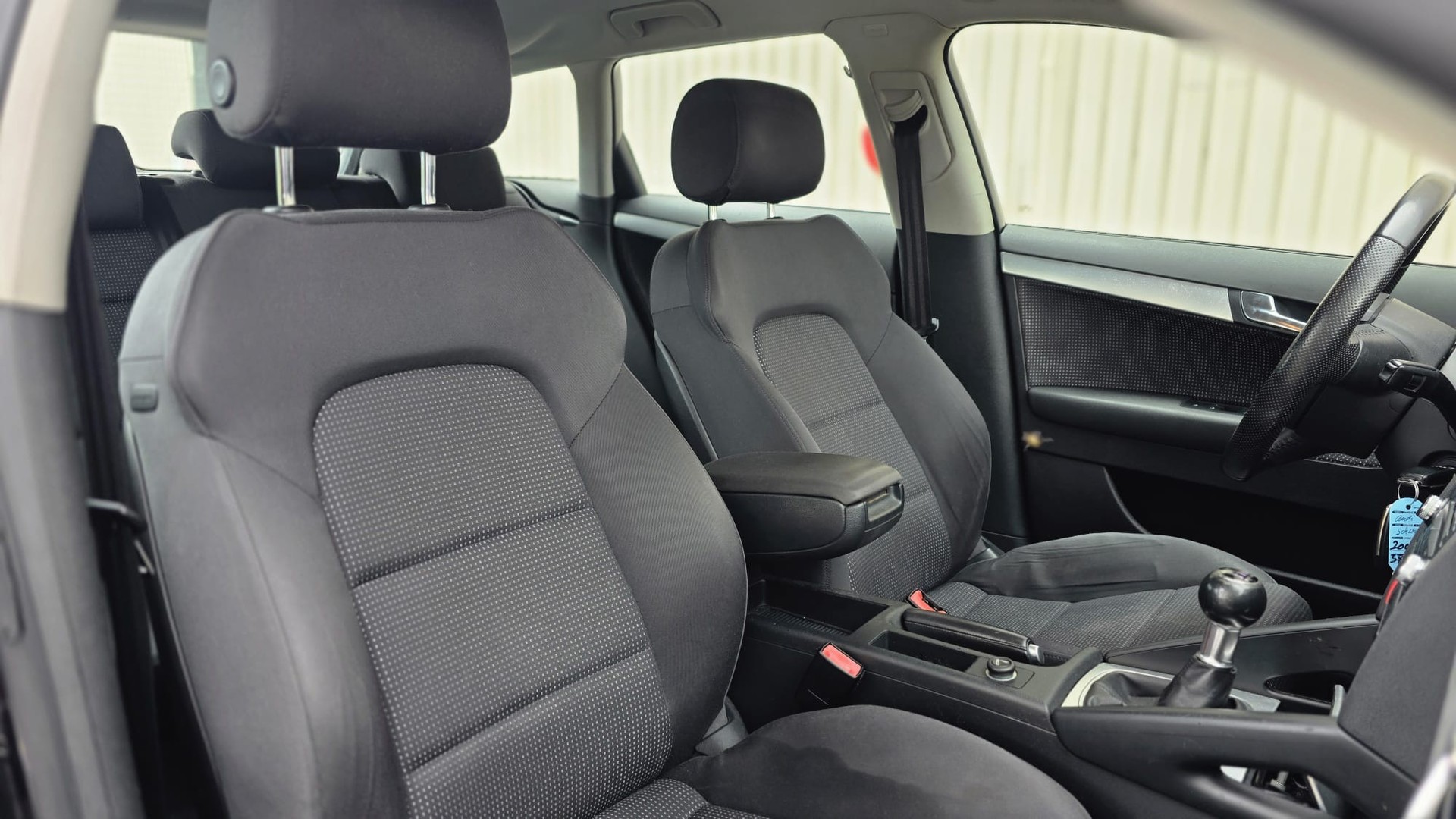 AUDI A3 Sportback 1.8 Turbo FSI Attraction-image-7