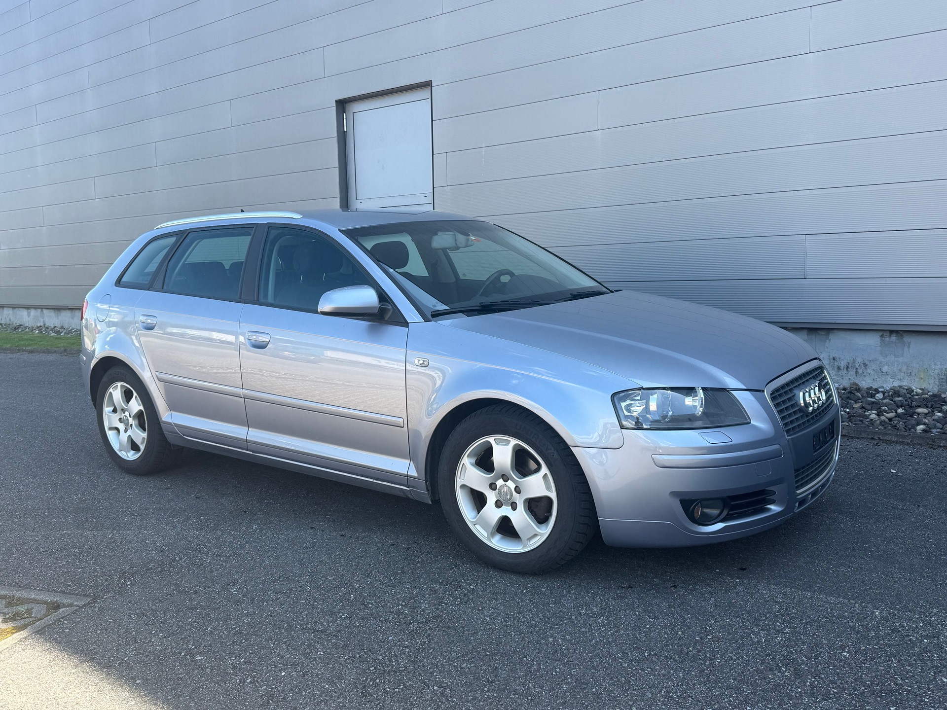 AUDI A3 Sportback 2.0 TDI Ambiente-image-10