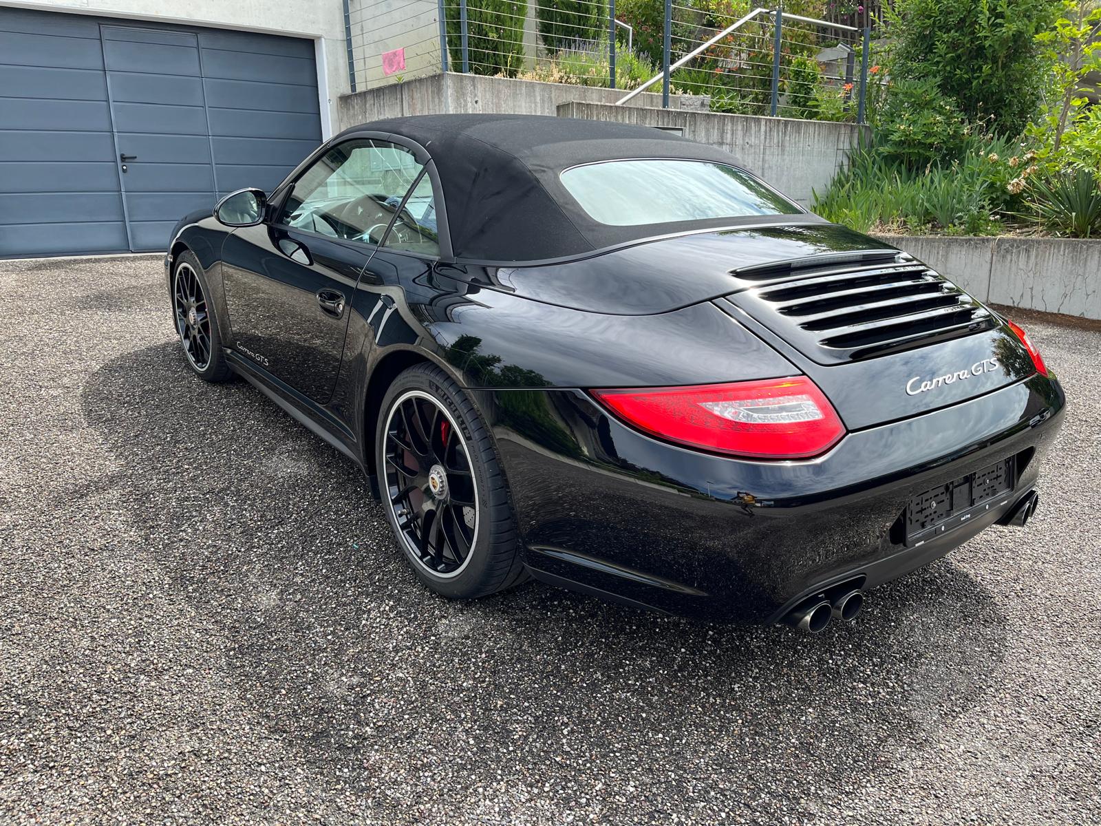 PORSCHE 3.8 Carrera GTS PDK Cabrio-image-3