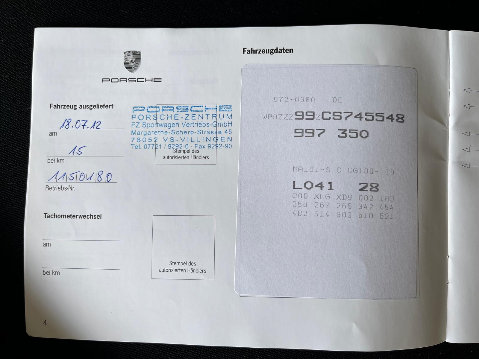 PORSCHE 3.8 Carrera GTS PDK Cabrio-image-9