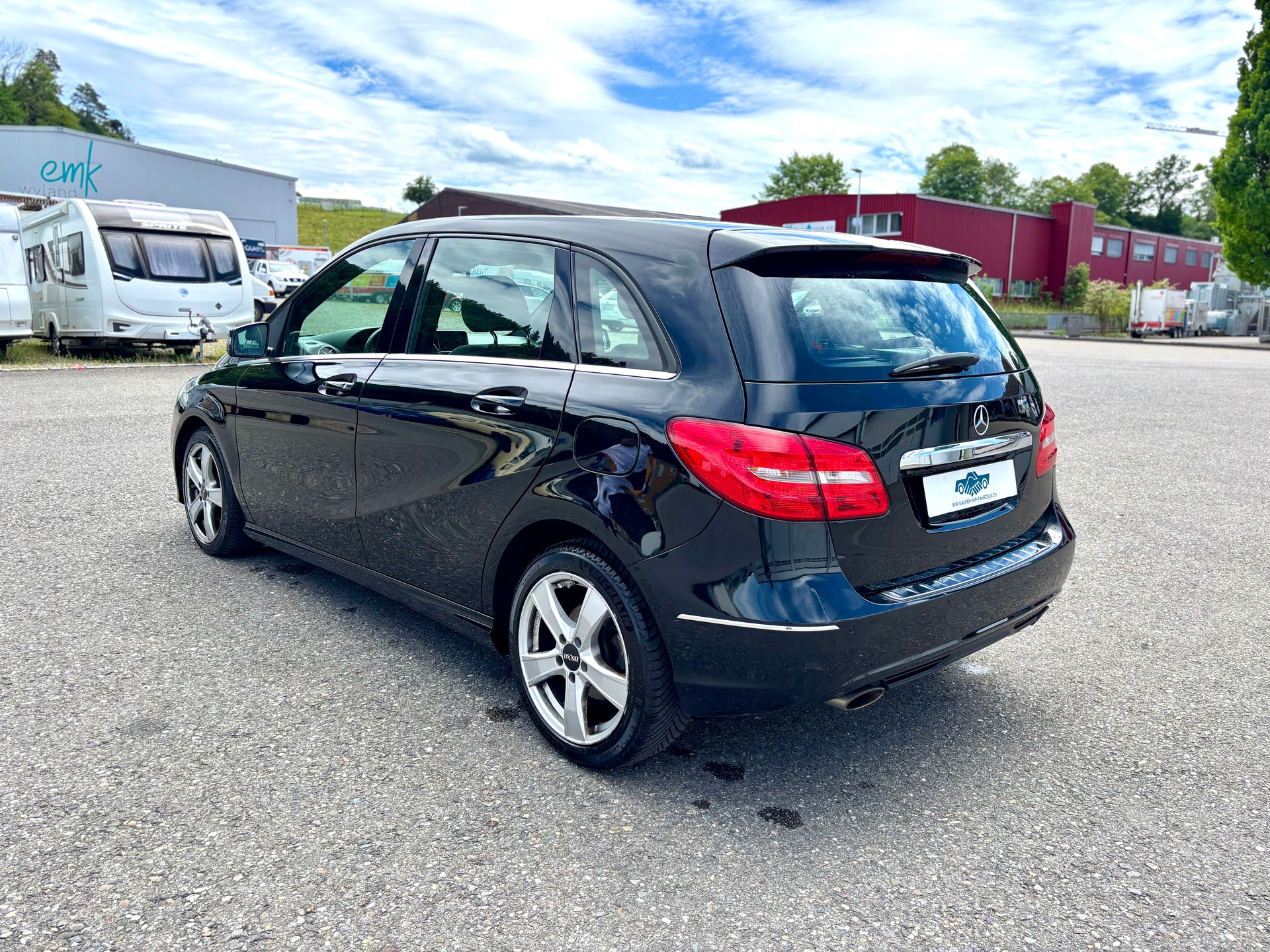 MERCEDES-BENZ B 200-image-5