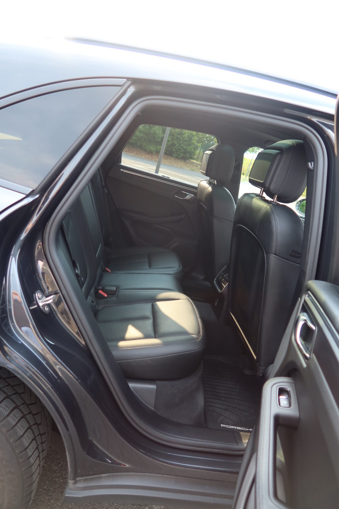 PORSCHE Macan PDK-image-10