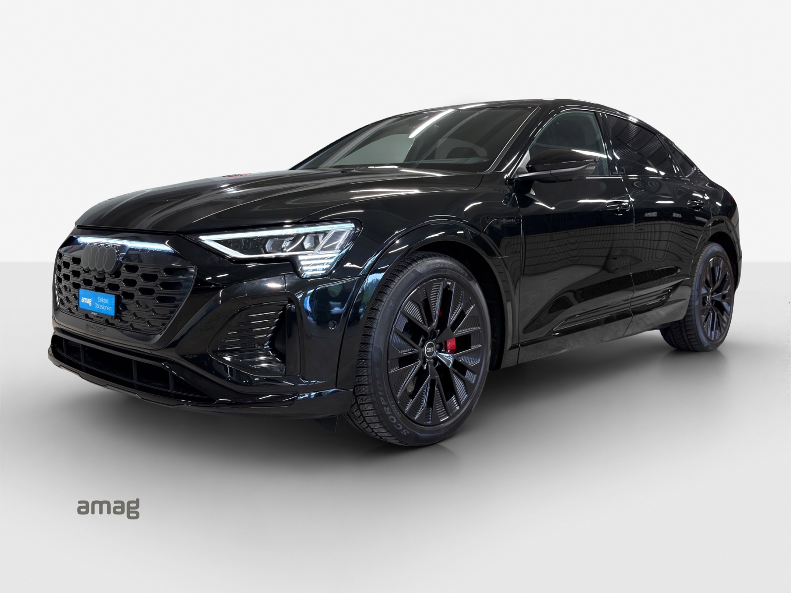 AUDI Q8 Sportback 50 e-tron S line quattro-image-0