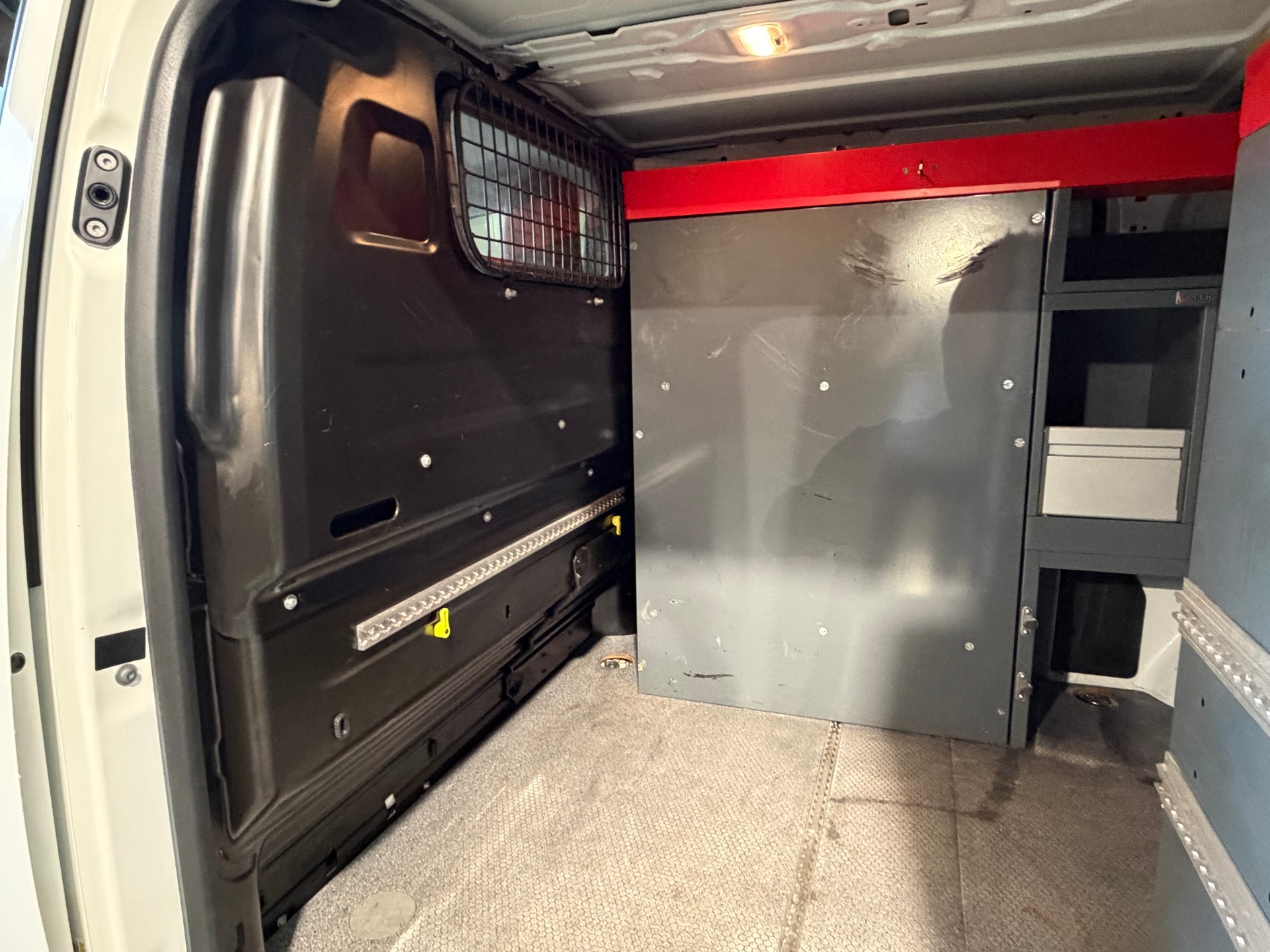 PEUGEOT Expert 2.0 BlueHDi 150 S&S Allure Long * WÜRTH-Fahrzeugeinrichtung*Anhängerkupplung*-image-14