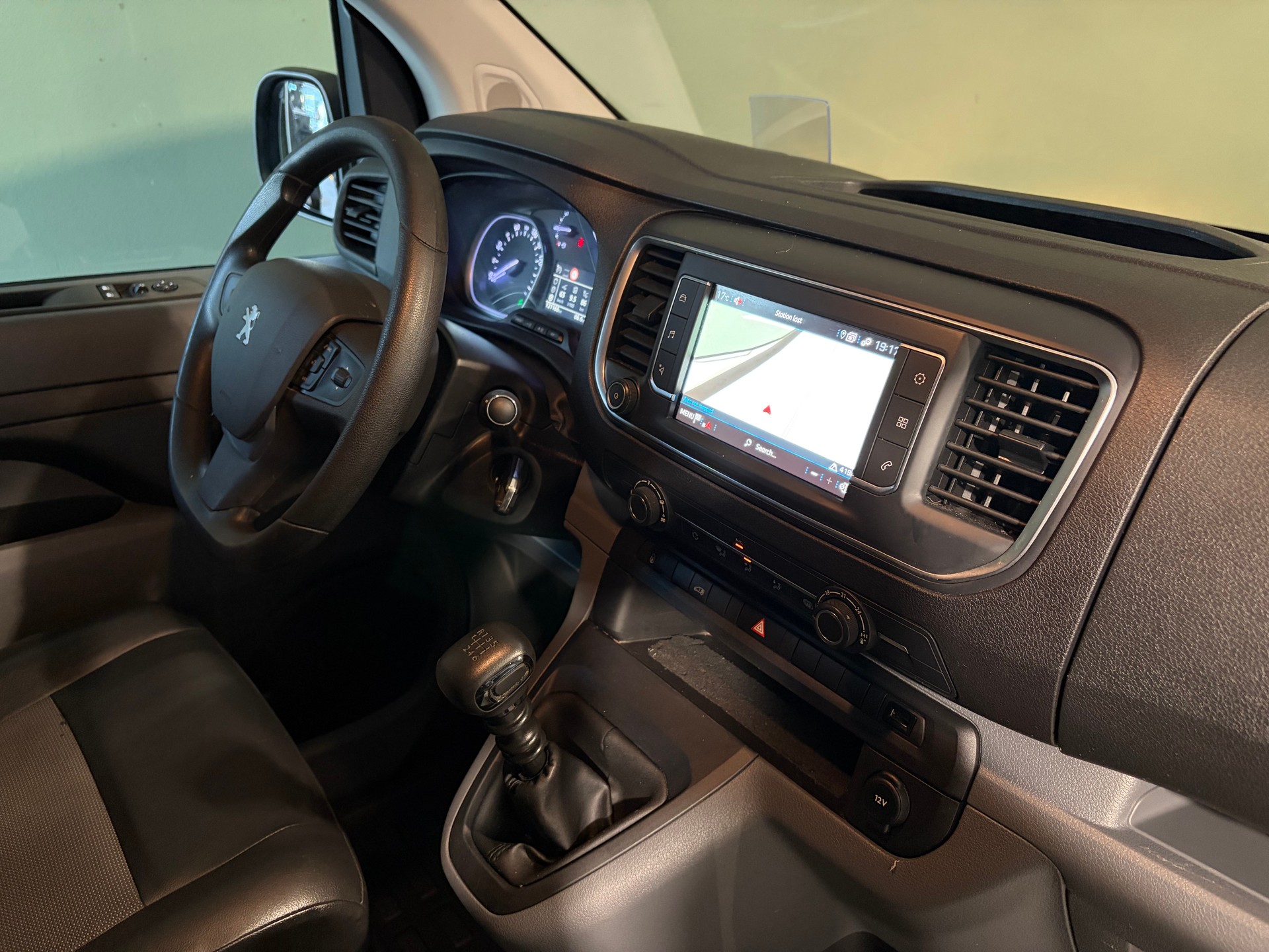 PEUGEOT Expert 2.0 BlueHDi 150 S&S Allure Long * WÜRTH-Fahrzeugeinrichtung*Anhängerkupplung*-image-20