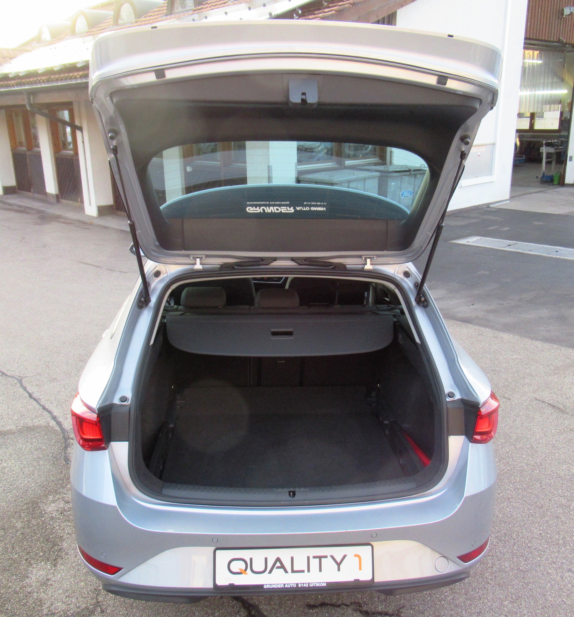 SEAT Leon ST 2.0 TDI EVO DSG Style-image-4