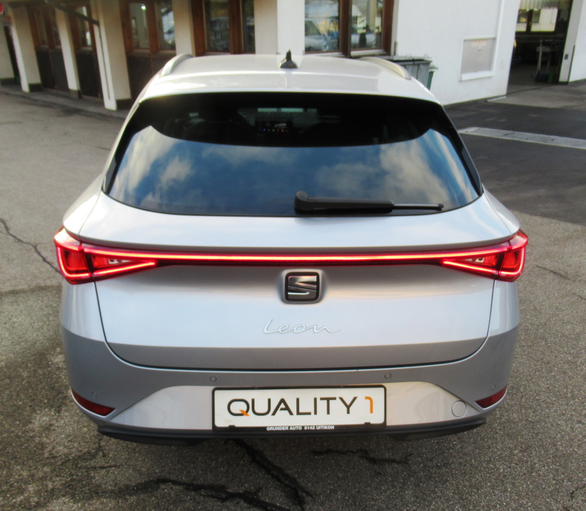 SEAT Leon ST 2.0 TDI EVO DSG Style-image-3