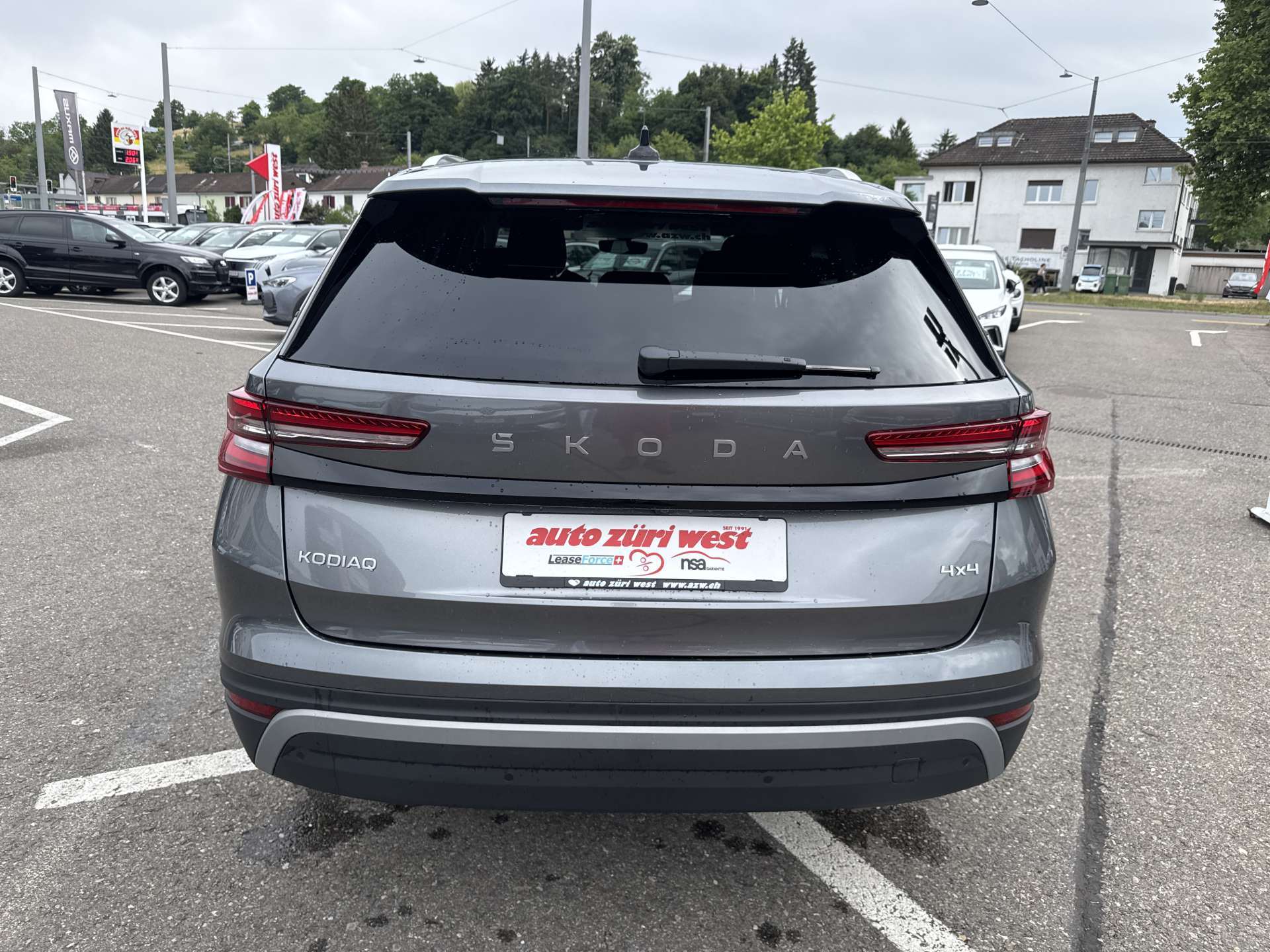 SKODA Kodiaq 2.0 TDi Selection 4x4 7-Plätzer DSG-Automat-image-14