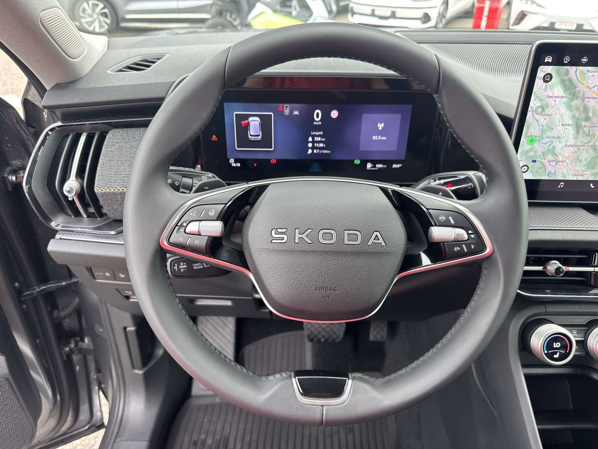 SKODA Kodiaq 2.0 TDi Selection 4x4 7-Plätzer DSG-Automat-image-15