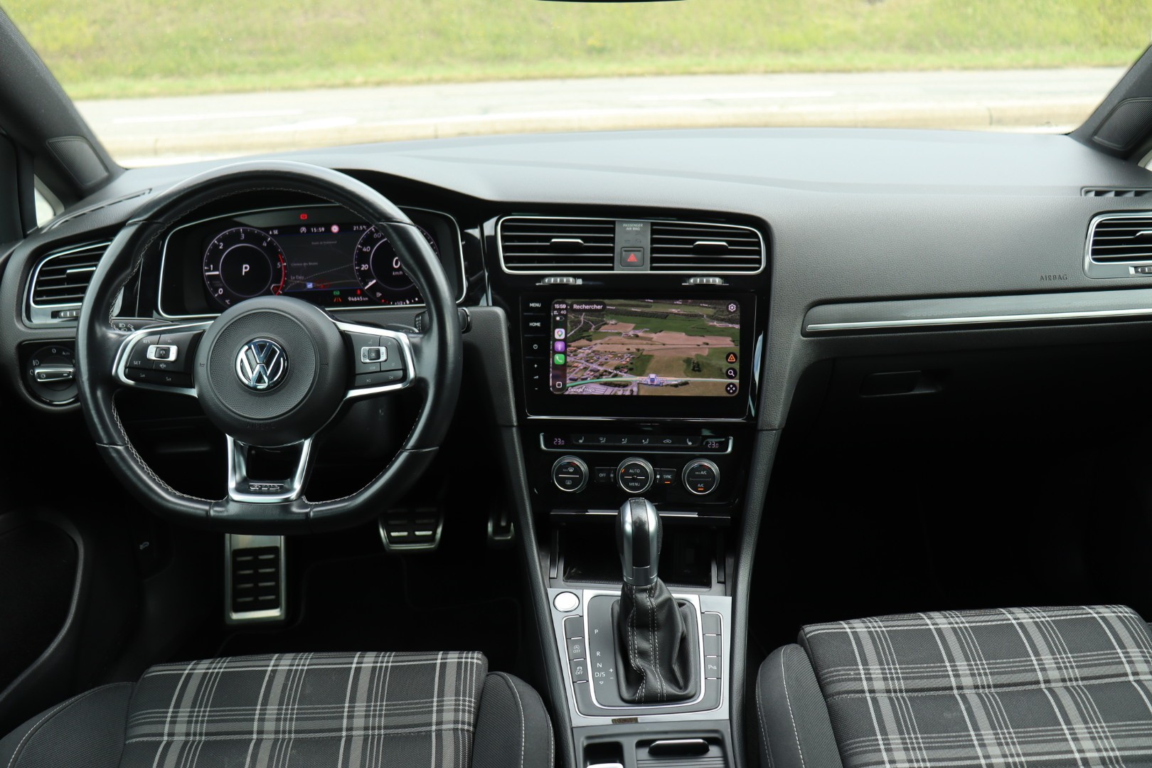 VW Golf 2.0 TDI GTD DSG • EXPERTISE DU JOUR (MFK) • GARANTIE-image-9